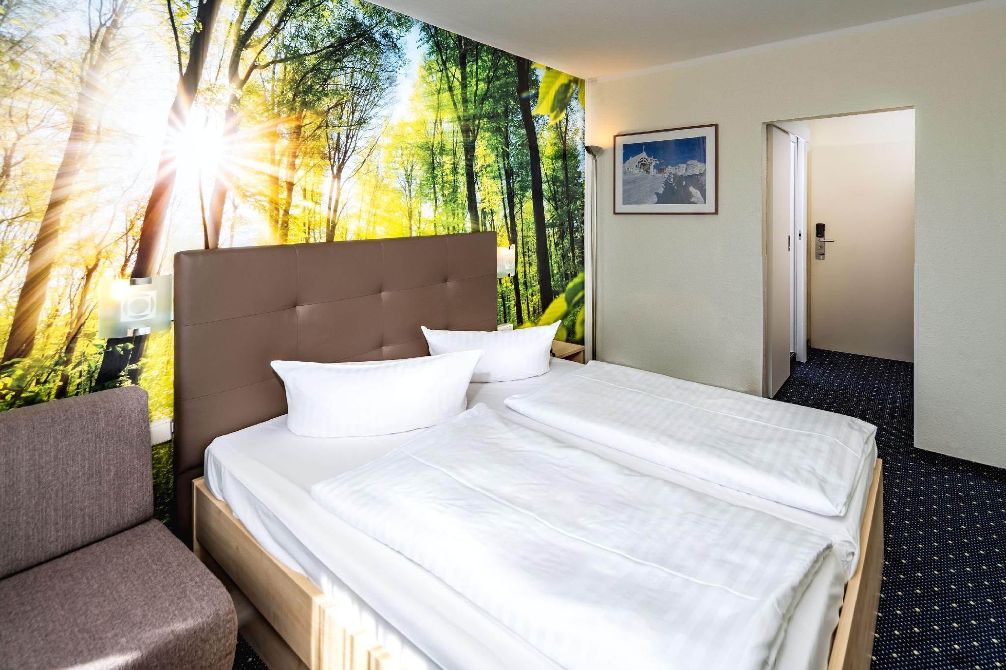 Panorama Room