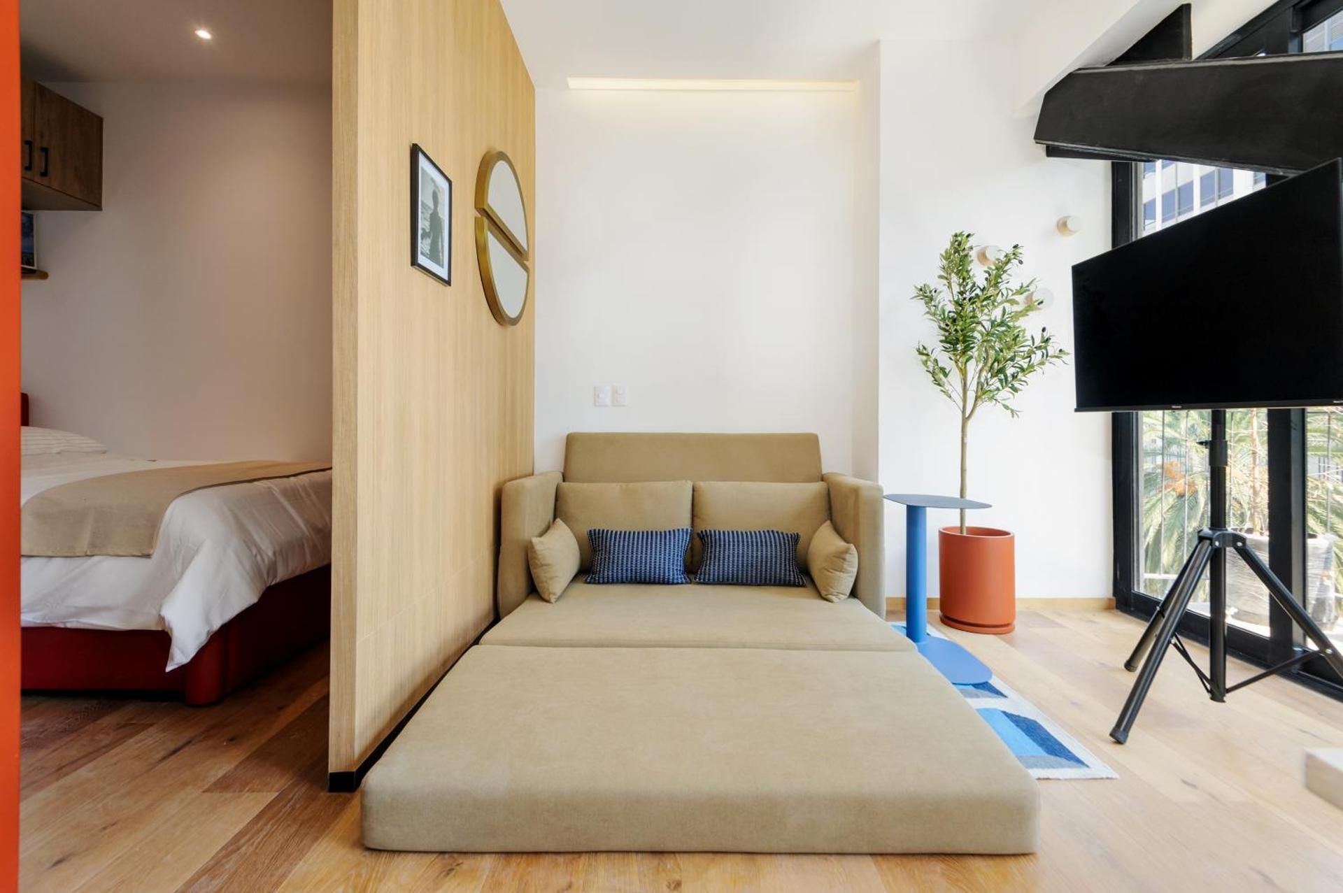 One-Bedroom Apartment with City View