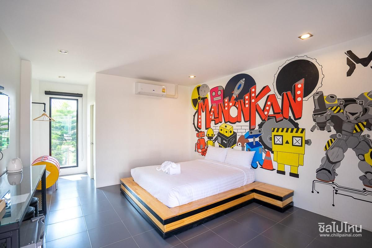 Deluxe Room 4