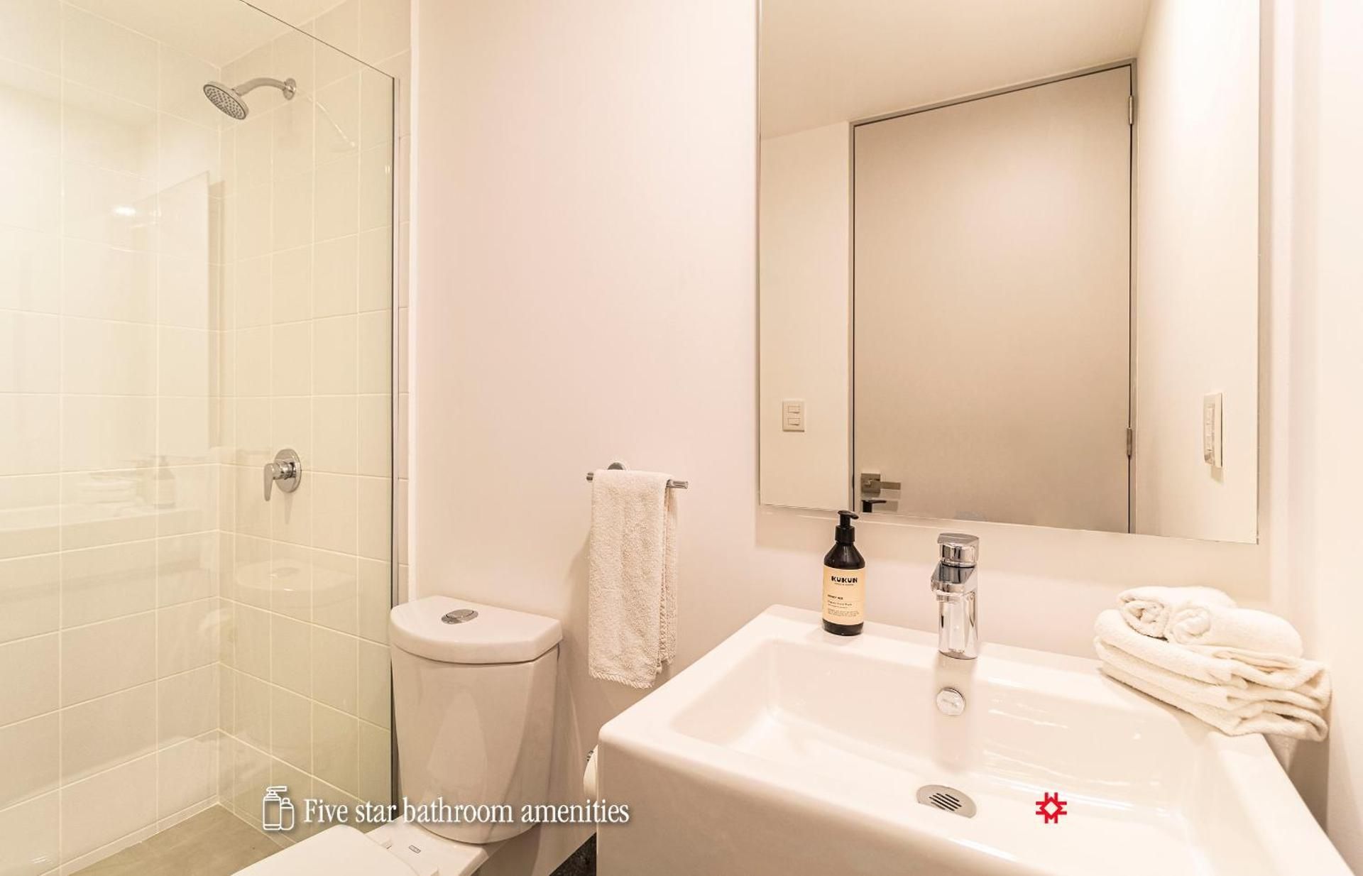 Superior One-Bedroom Apartment