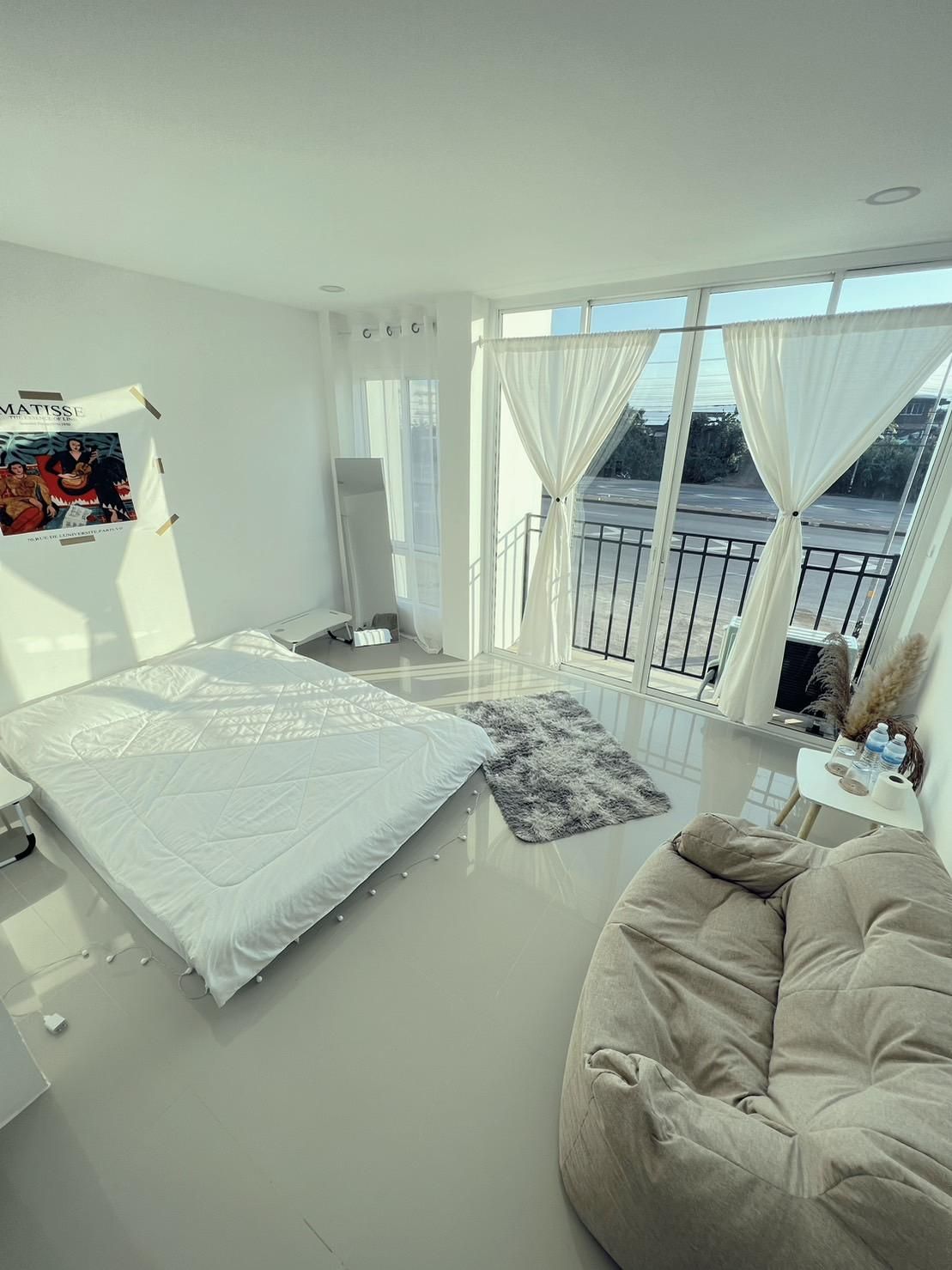 Superior Queen Room 1