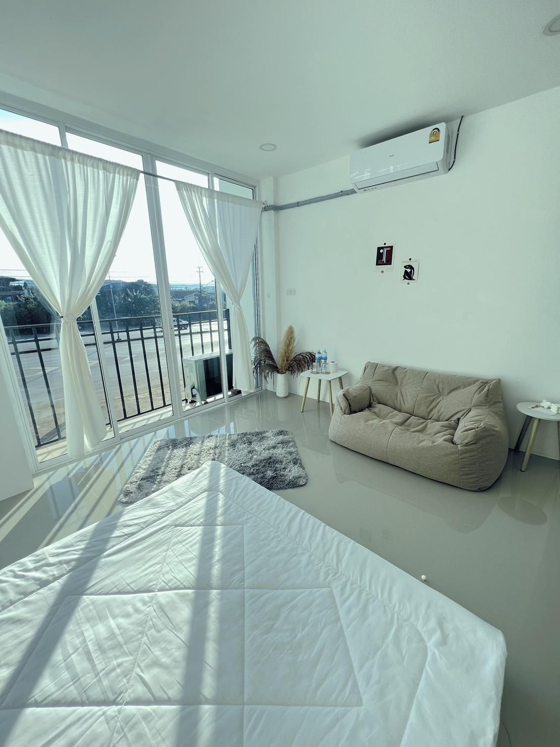 Superior Queen Room 1