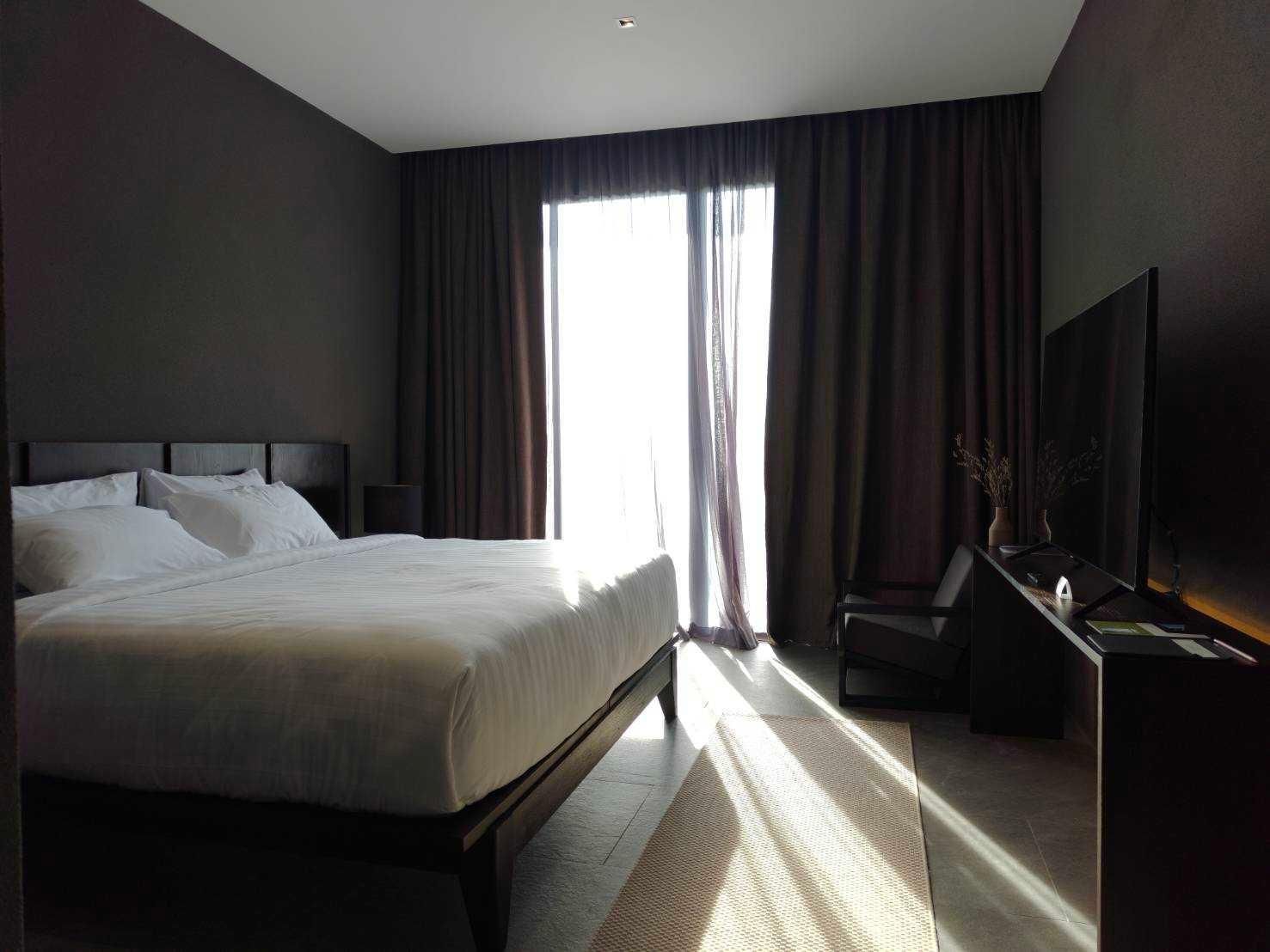 Signature Balcony Double