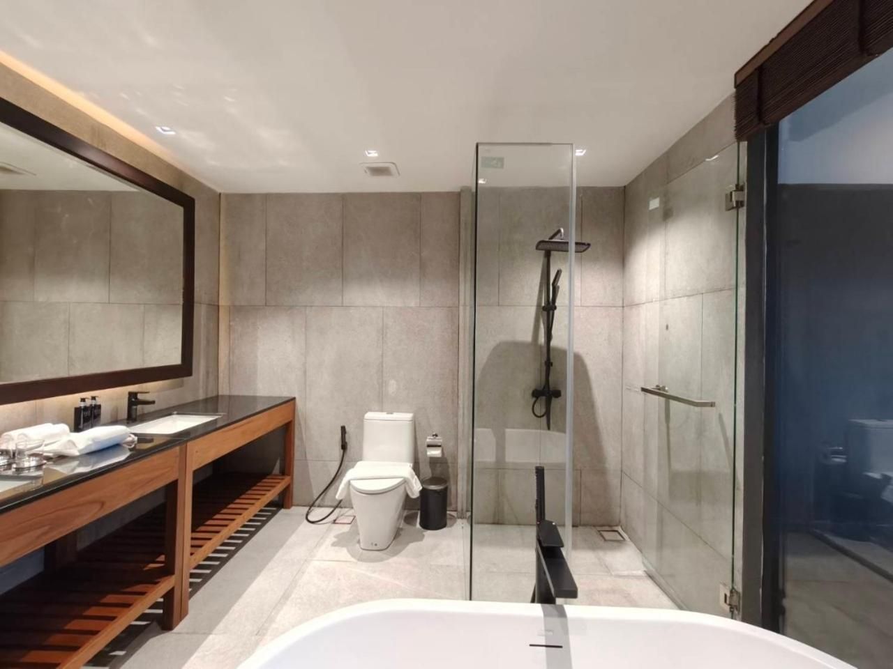 Le Bonheur Khaokho  Standard suite mountain view 2