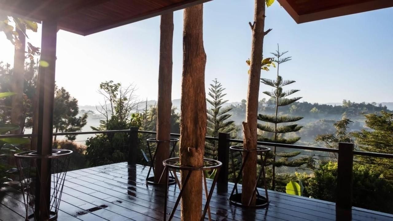 King Room with Mountain View