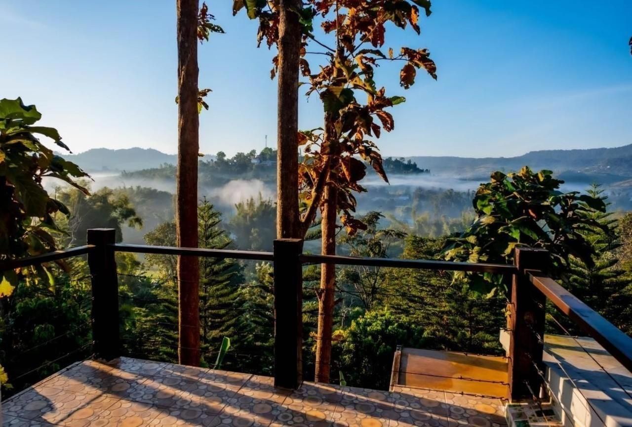 Quadruple Room with Mountain View