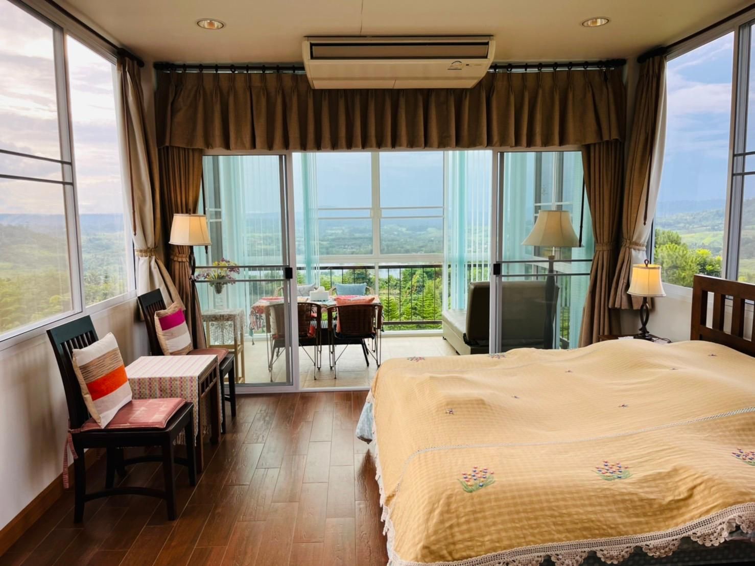 The Private @ Khaokho Deluxe Double Room A