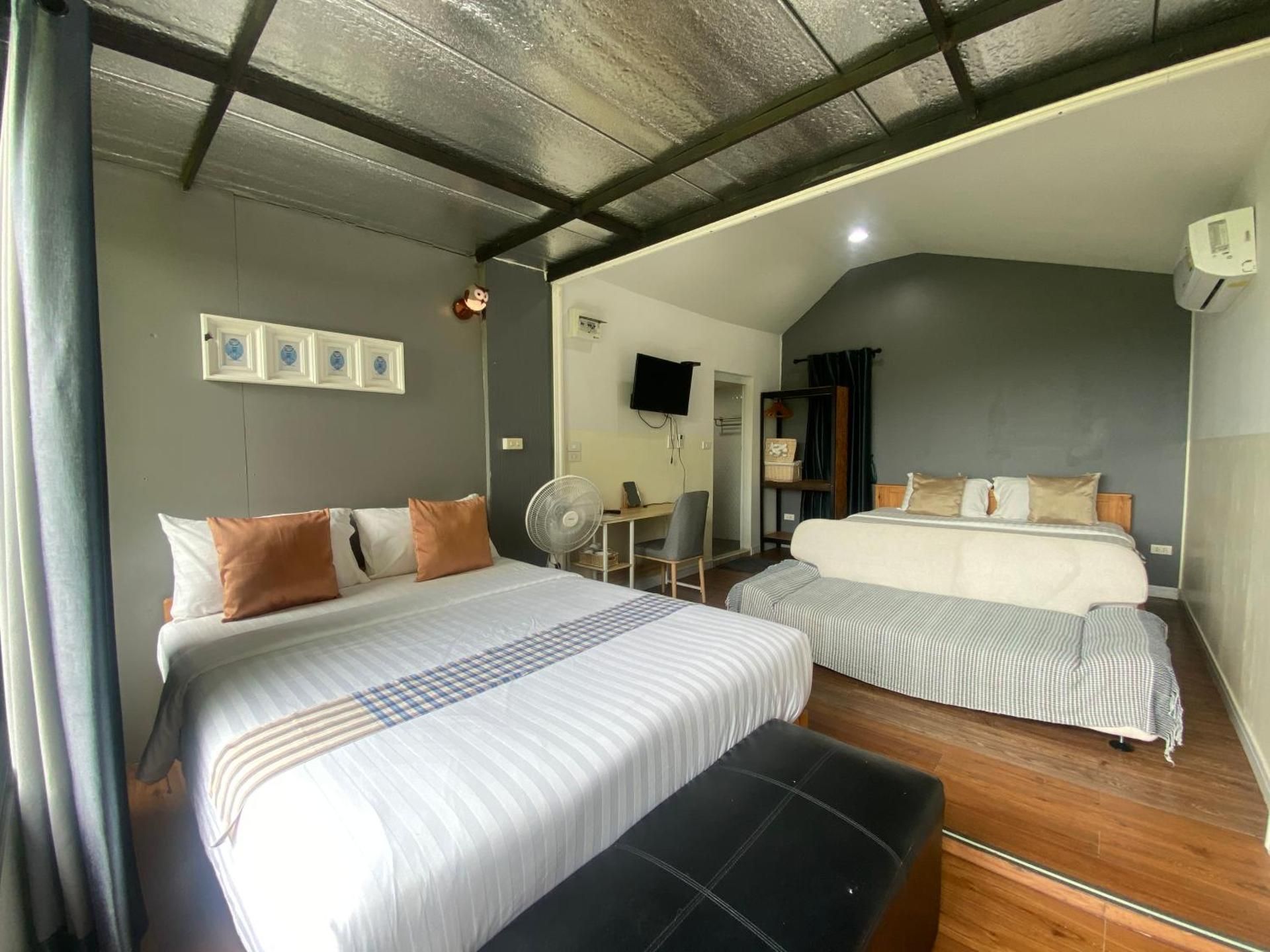 Quadruple Room with Balcony