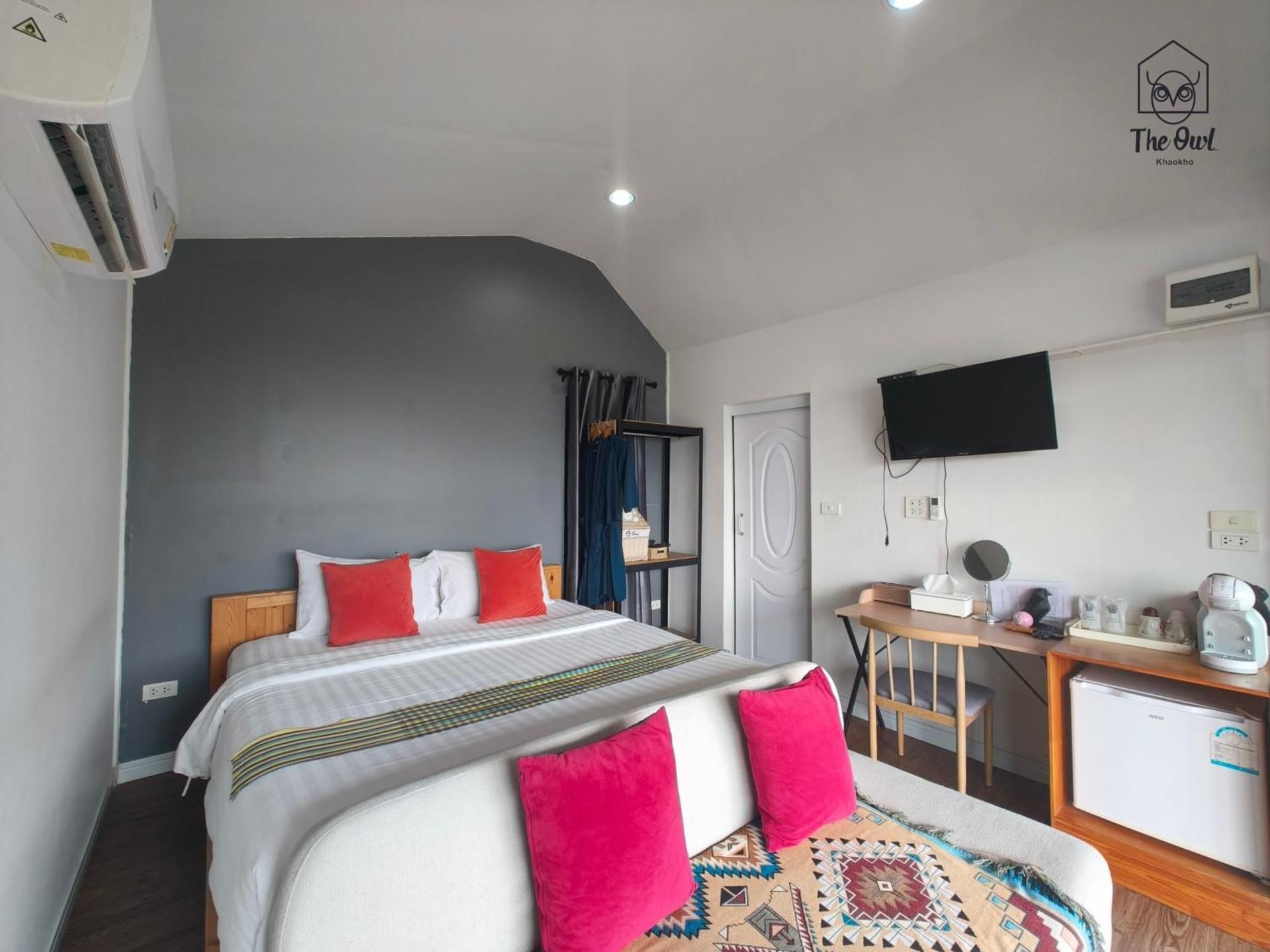 Deluxe Double Room with Bath