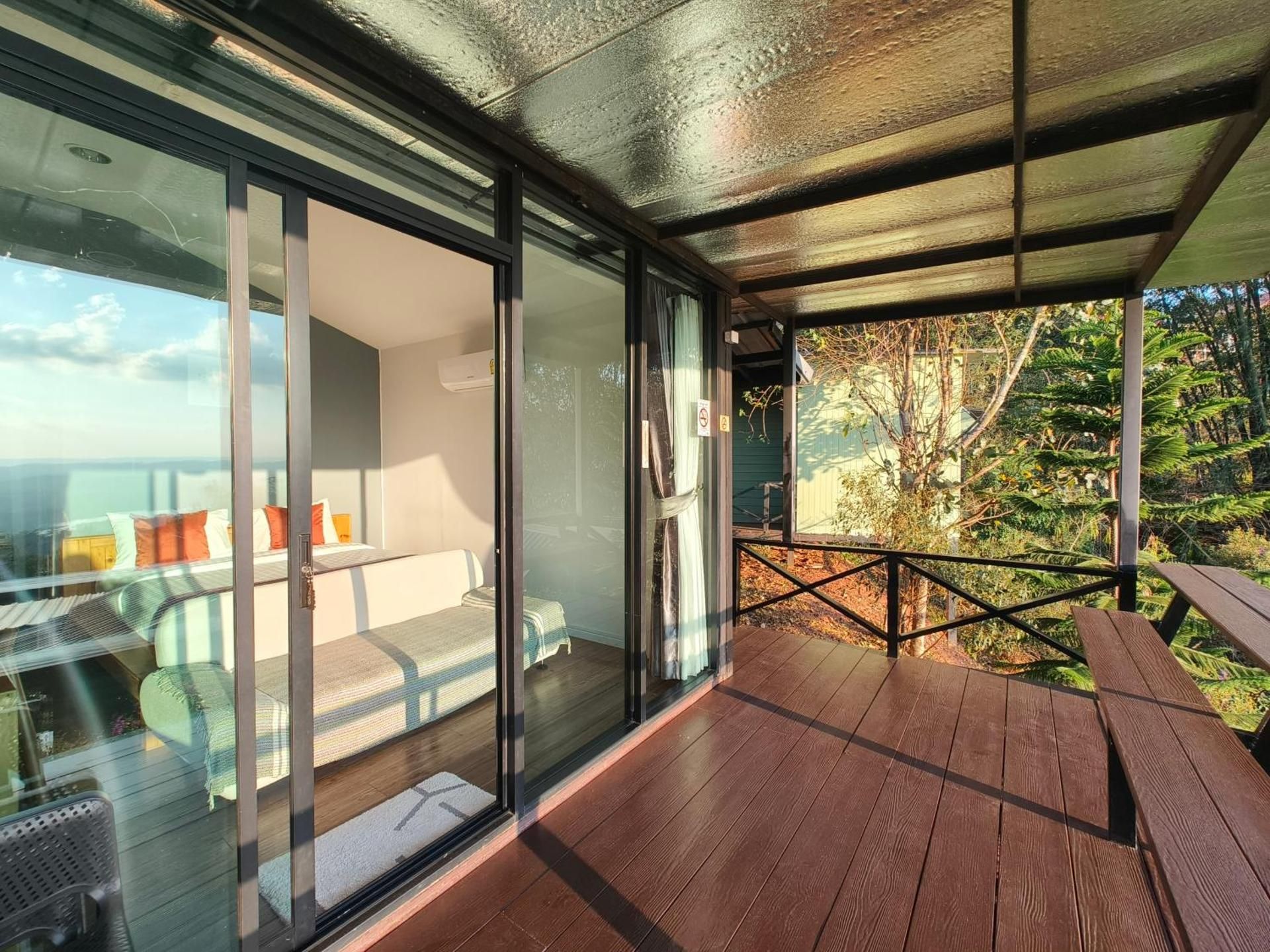 Queen Room with Balcony