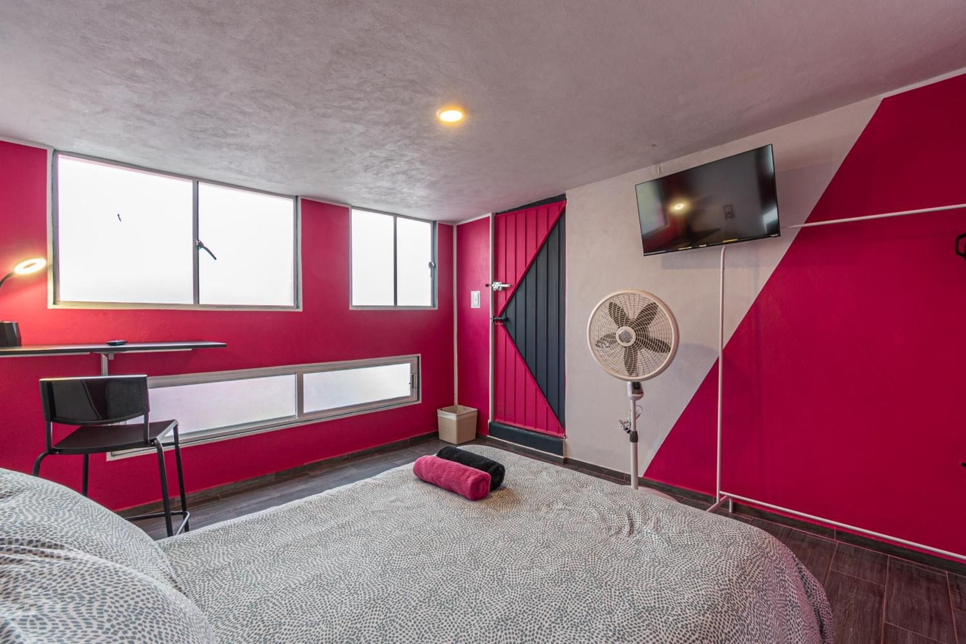 Deluxe Double Room with Shower