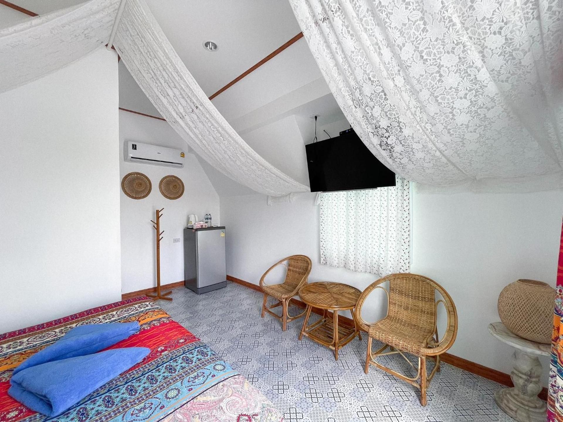 River Hill Khaokho Garden View Terrace Room 2