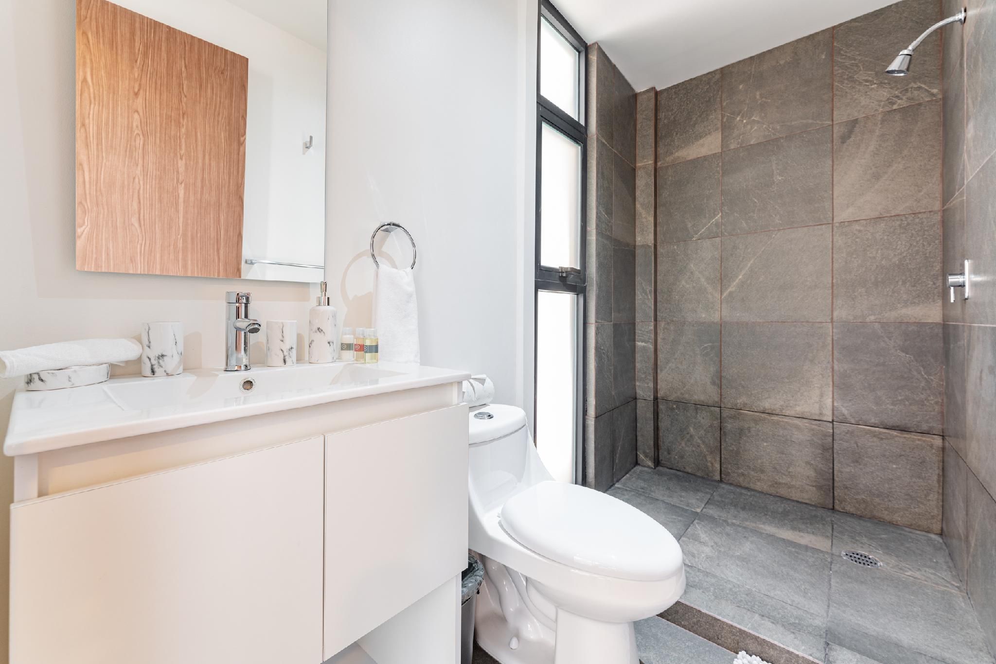 Deluxe Apartment for 4 Adults
