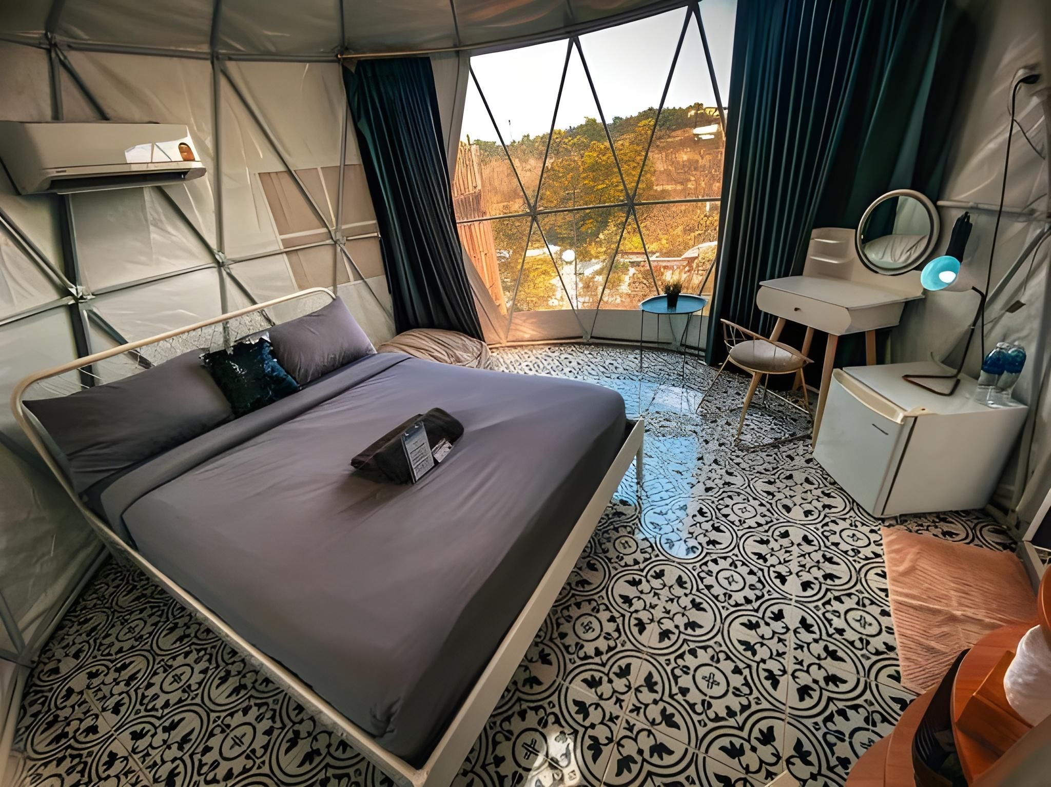 Exclusive Tent
