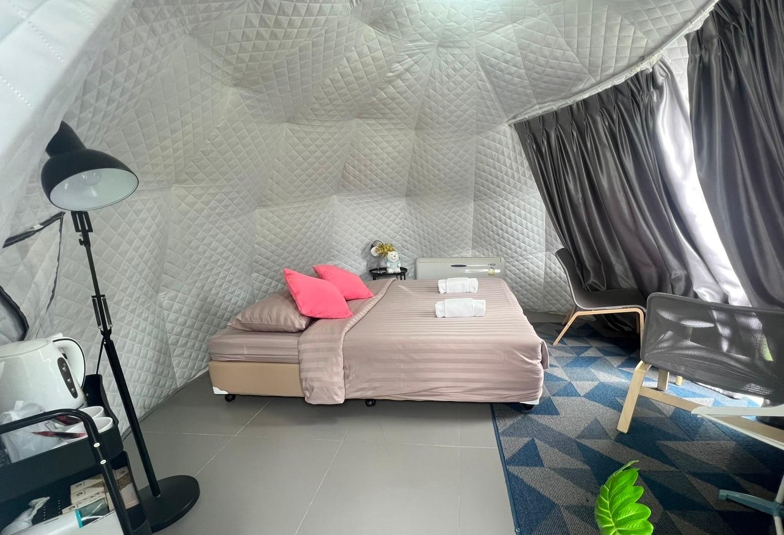 Stratus  Resort Garden View Dome 2