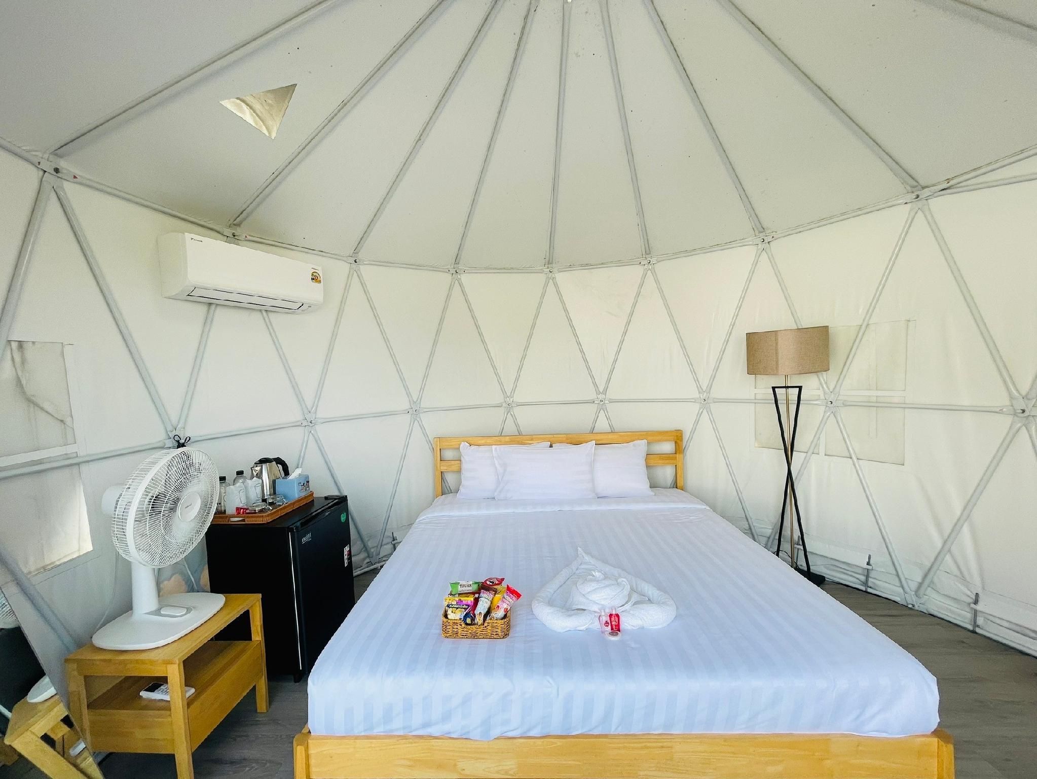 Dome Tent