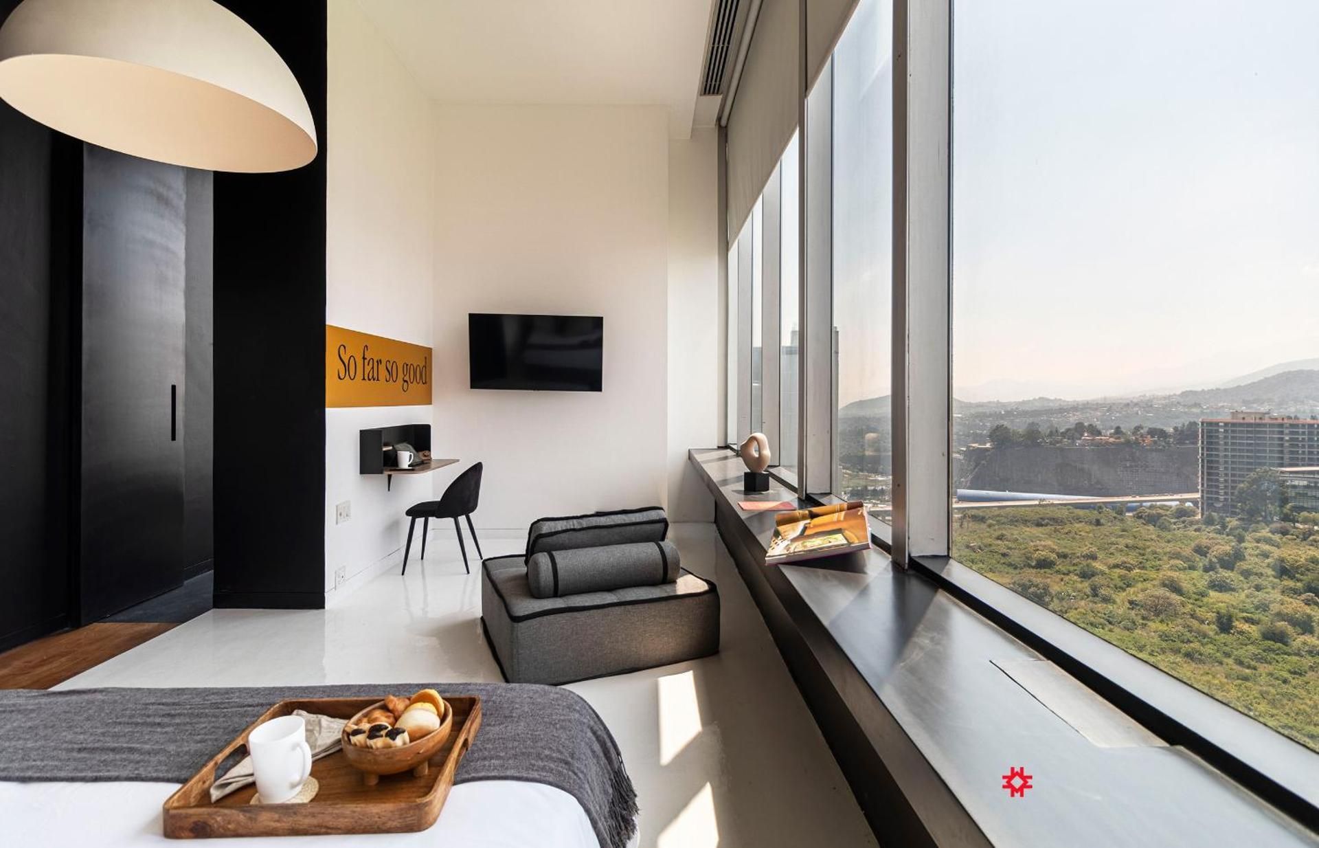 Executive suite with city view