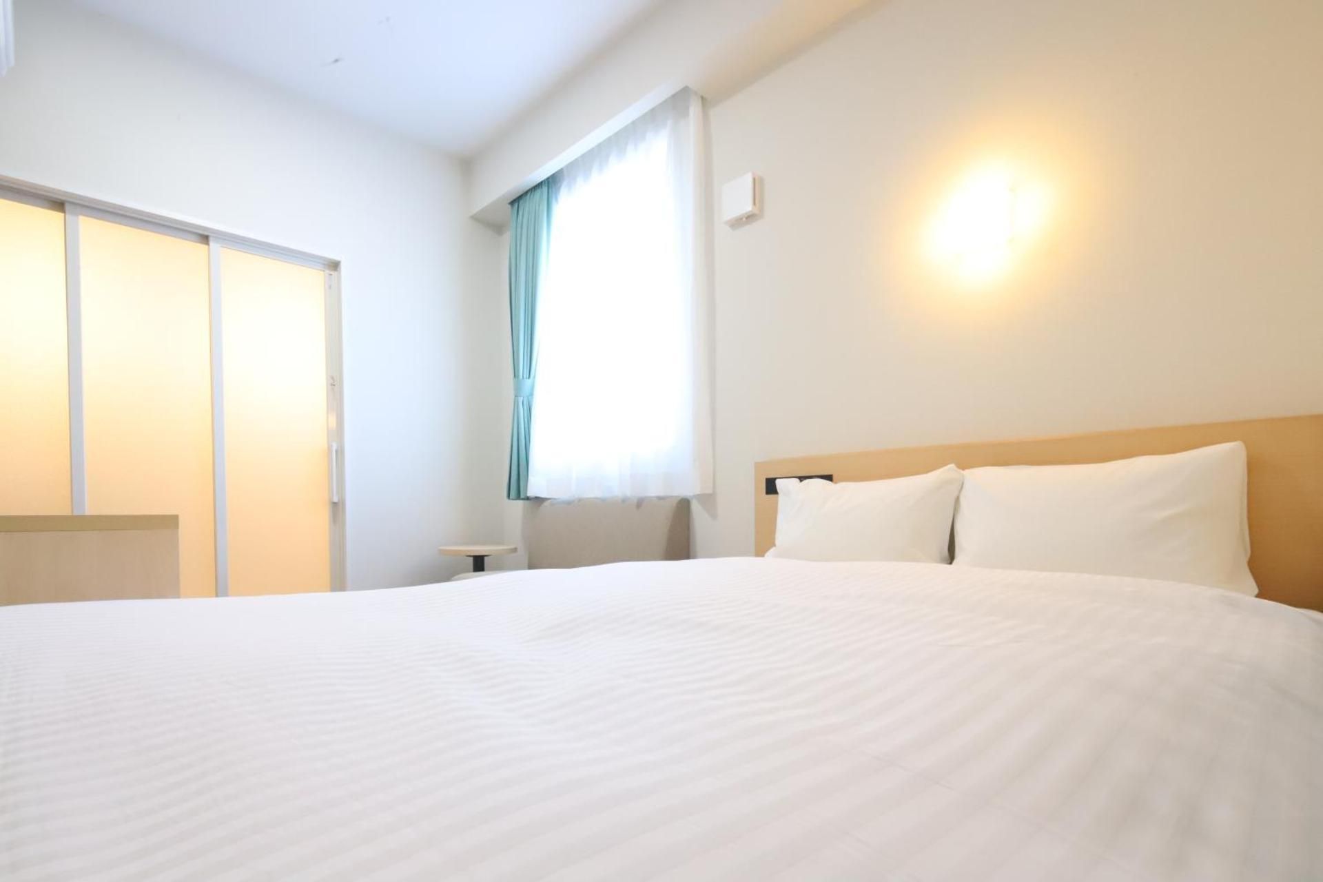 No-Room-Cleaning-Service - Executive Double Room - Non-Smoking