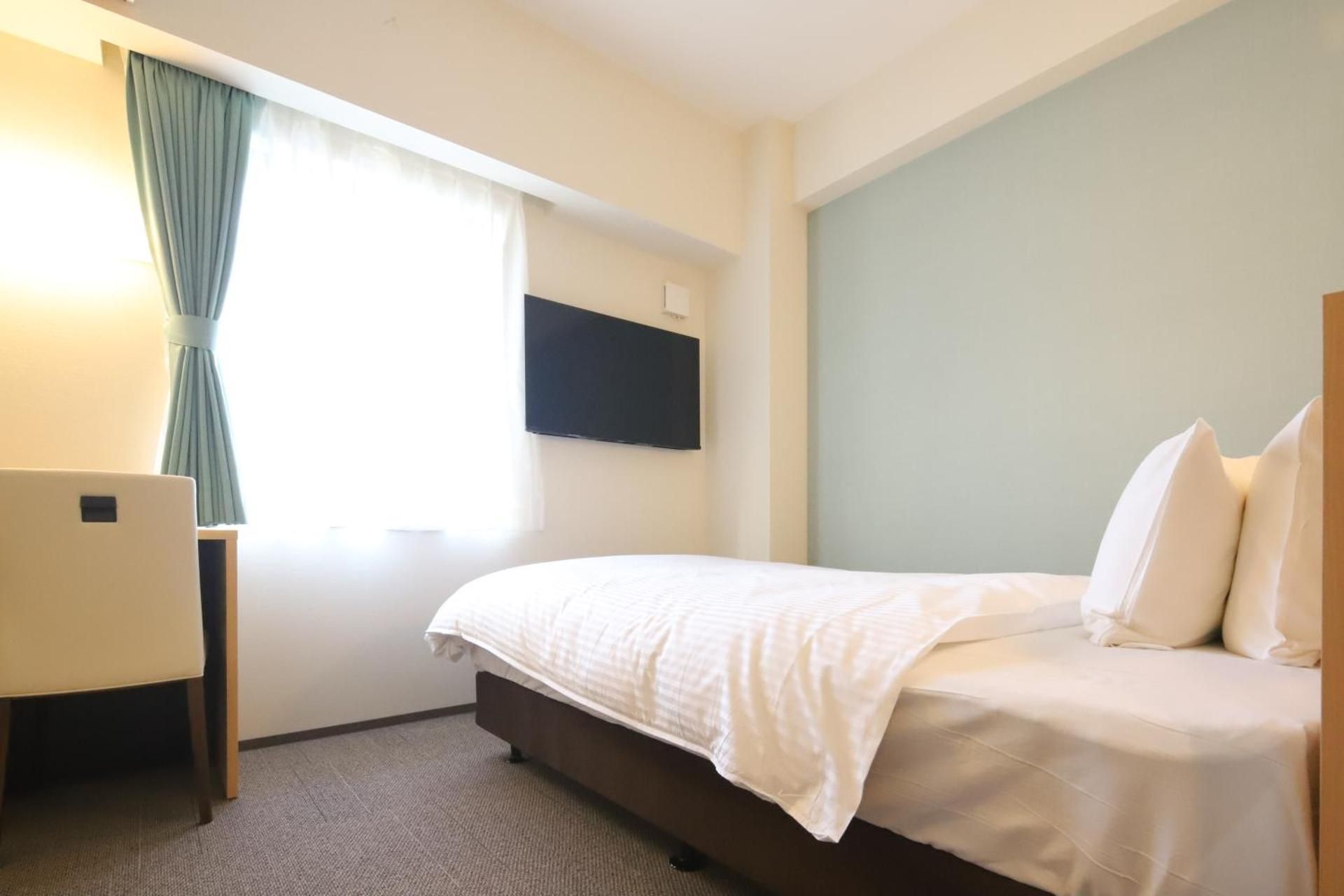 No-Room-Cleaning-Service - Deluxe Single Room - Non-Smoking