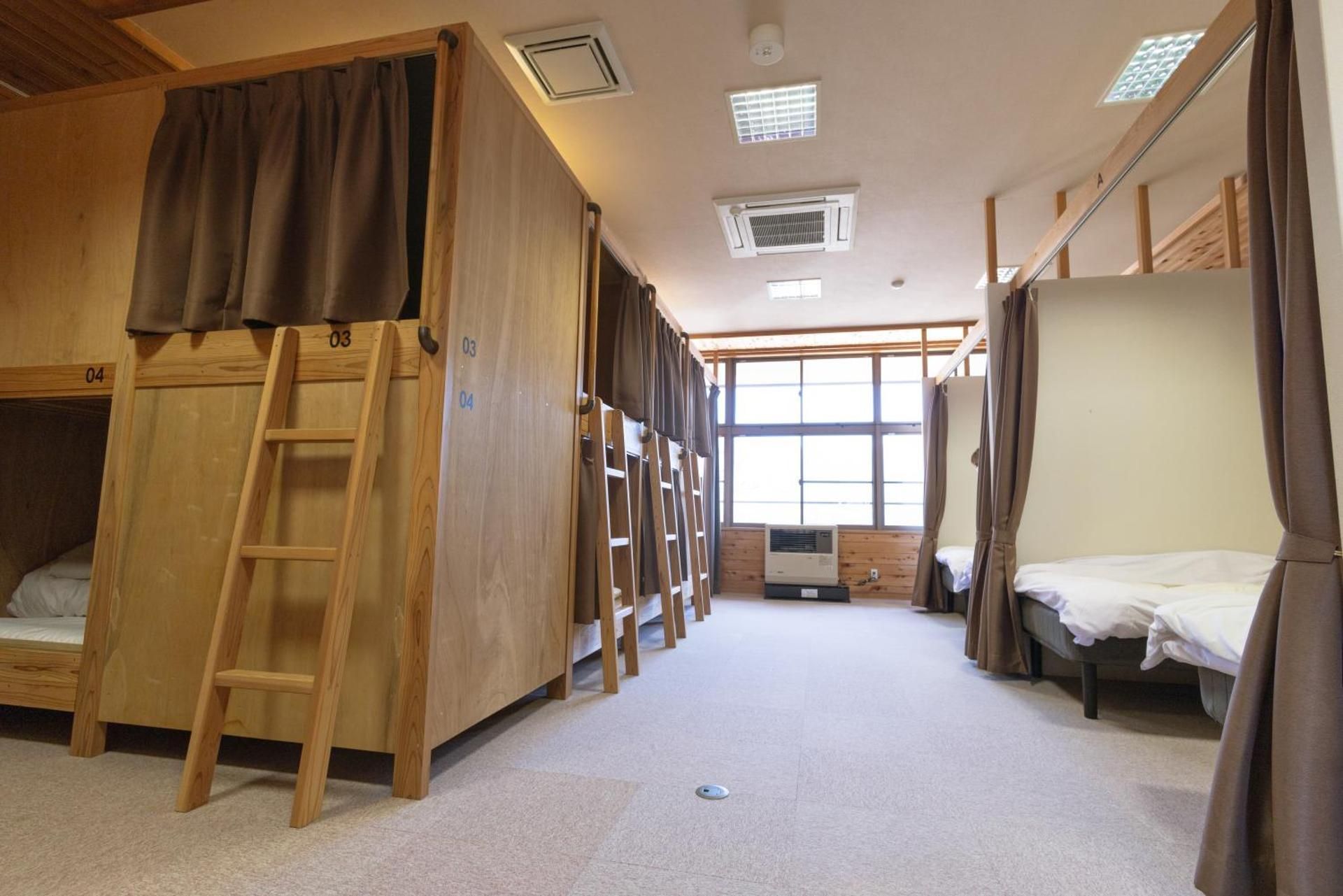 Mixed Dormitory Room