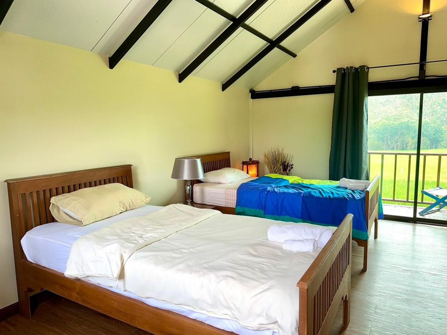 Quadruple Room with Terrace