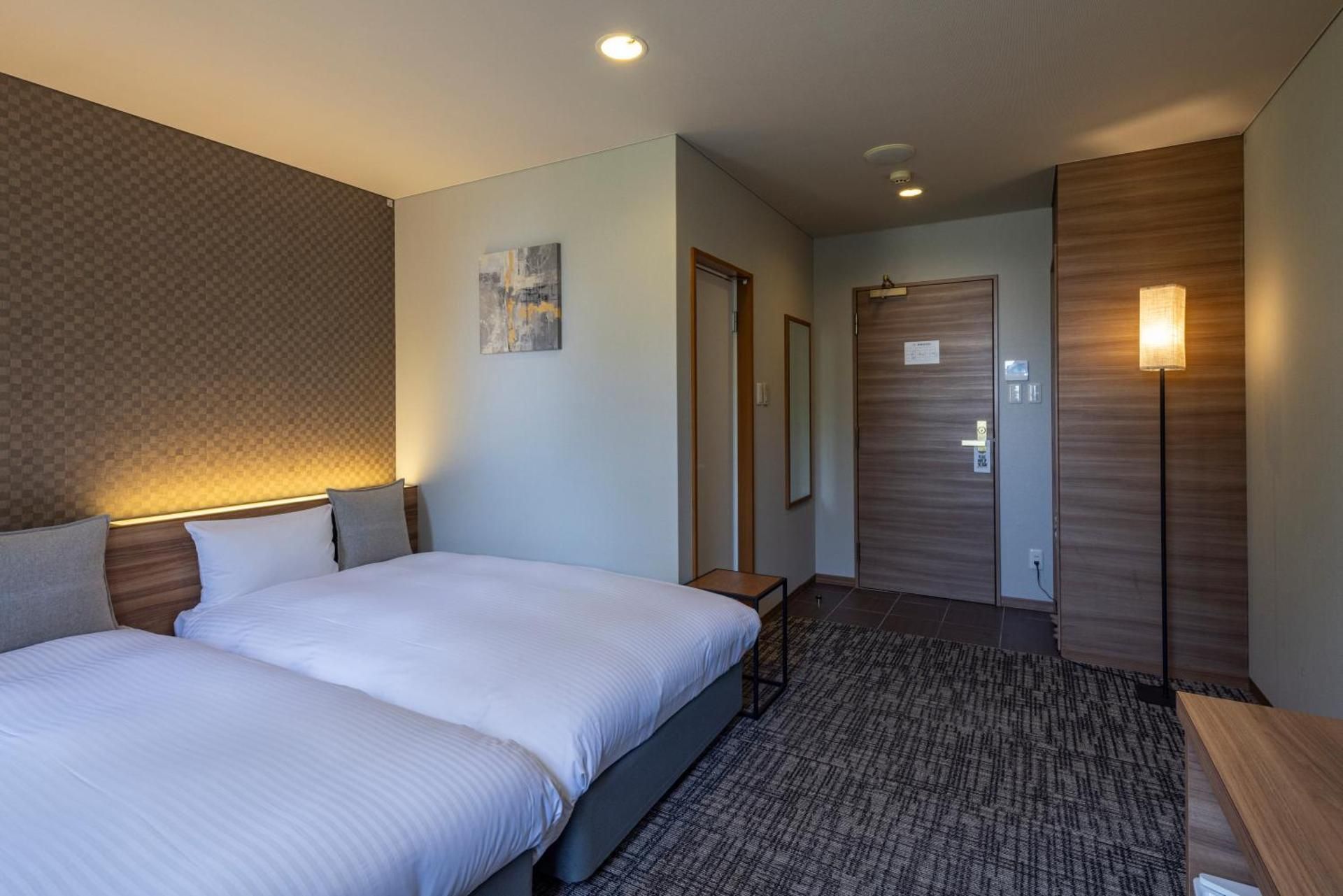 Standard Twin Room - Non-Smoking