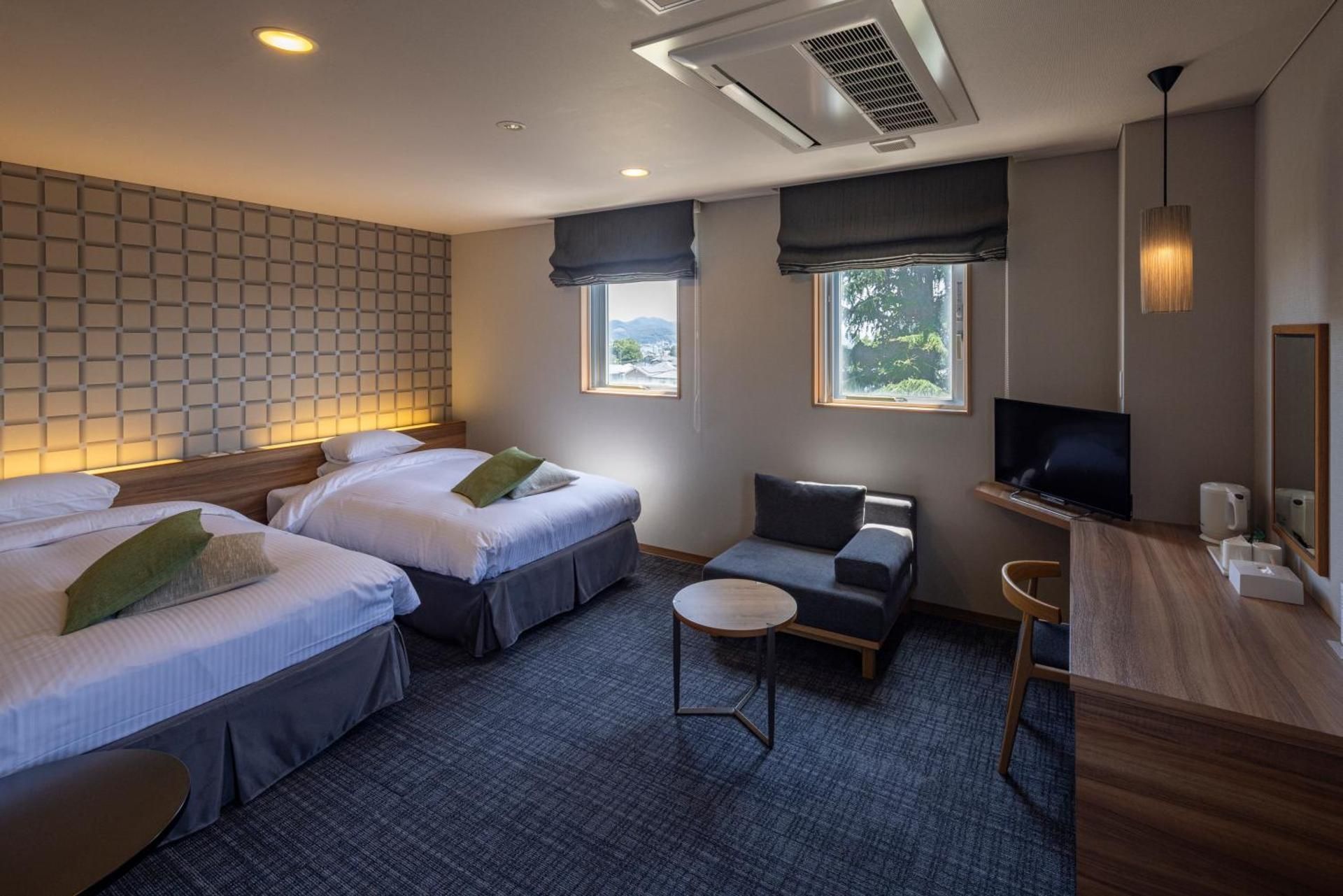 Moderate Twin Room - Non-Smoking