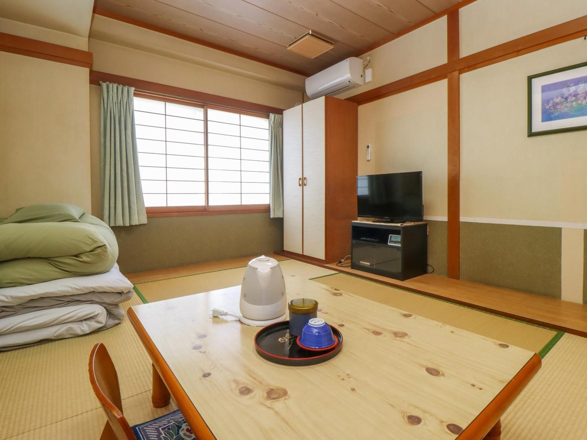 Japanese-Style Room with Shared Bathroom