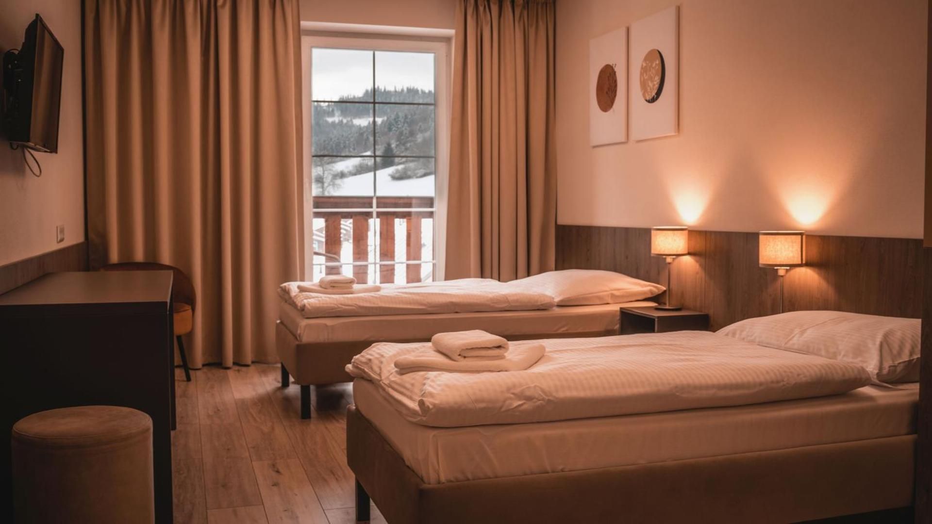Double or Twin Room with Private Bathroom