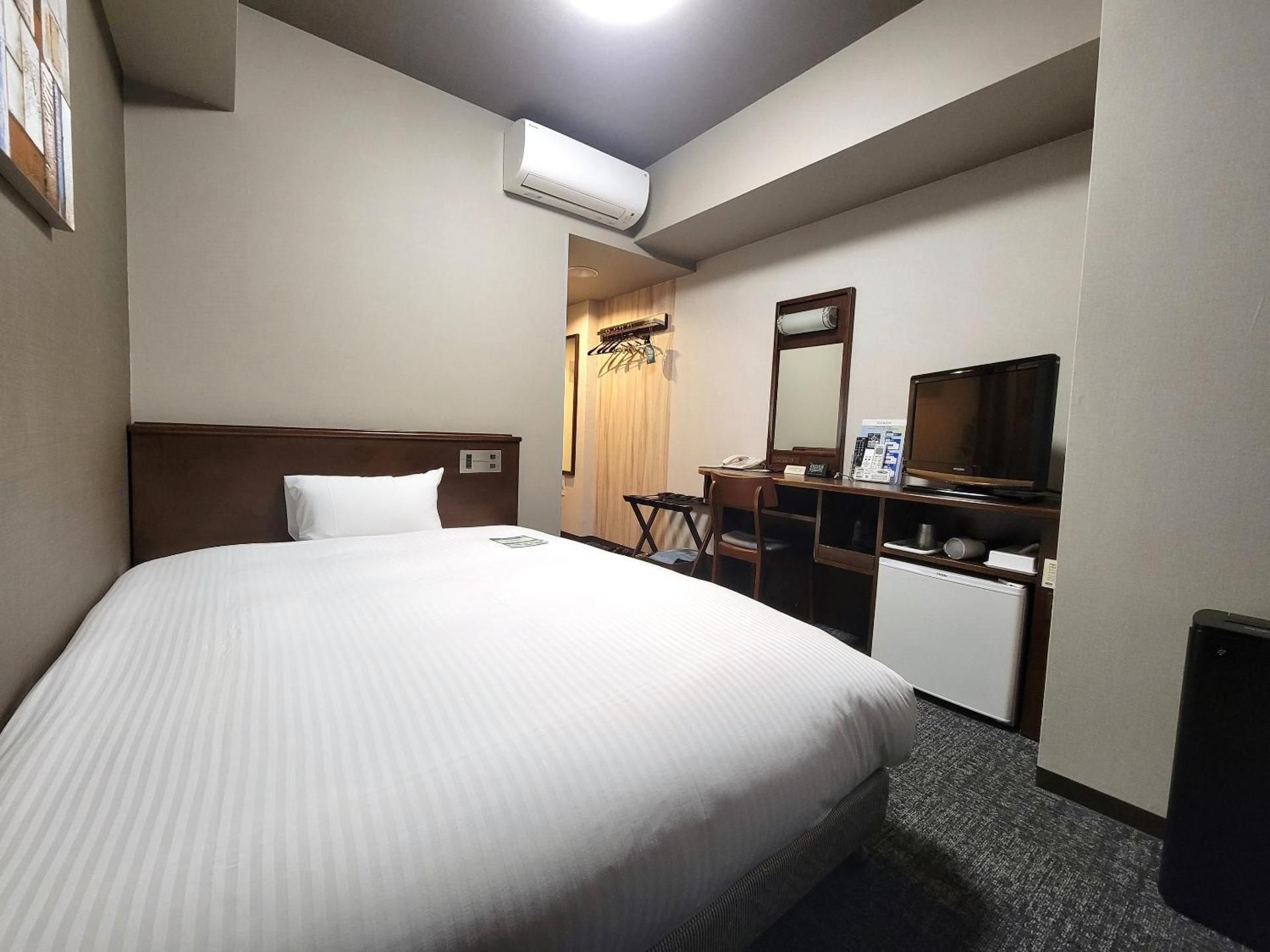 Single Room - Non-Smoking