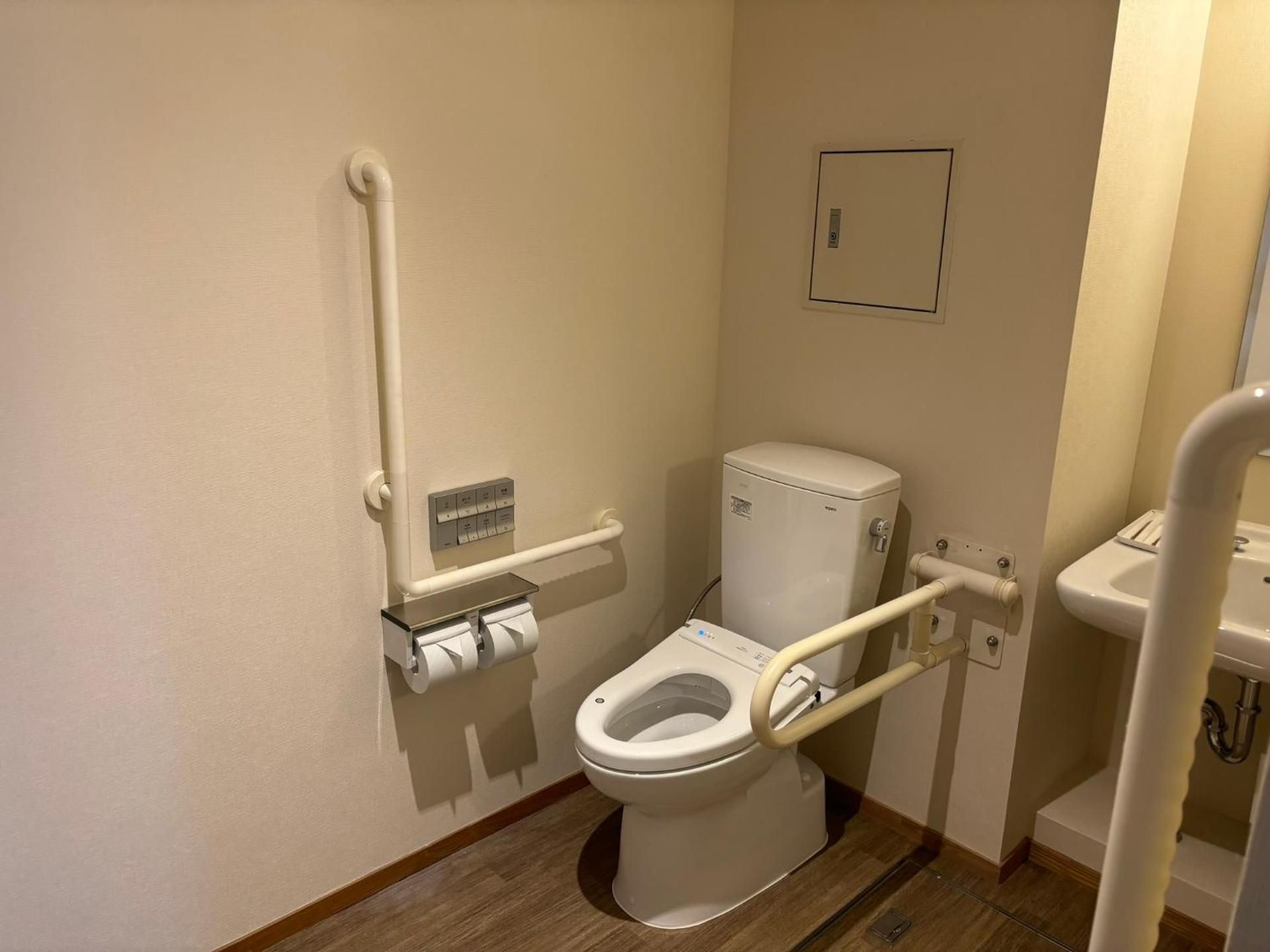 Twin Room - Disability Access