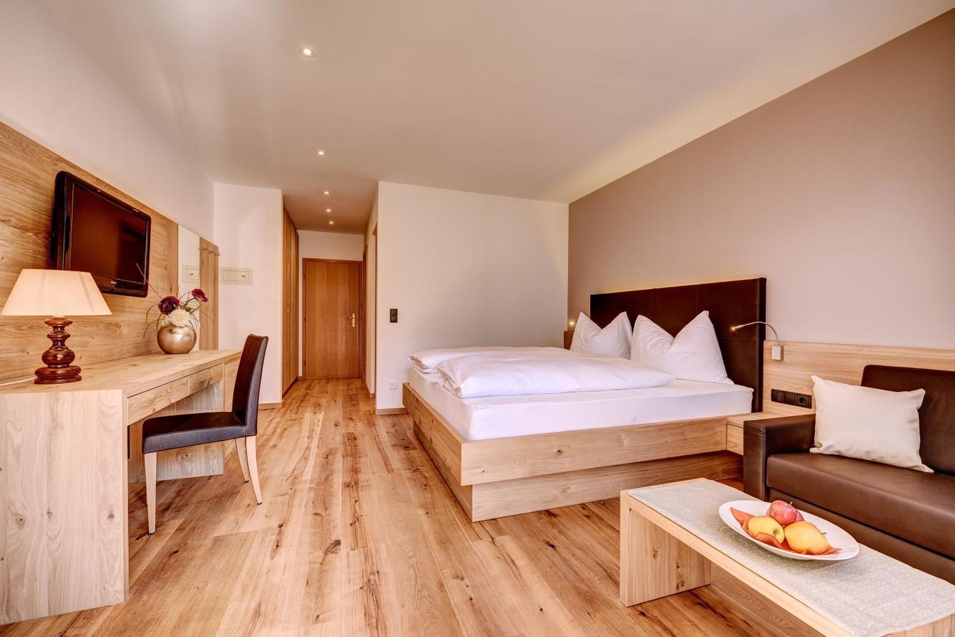 Superior Double Room With Balcony And Mountain View