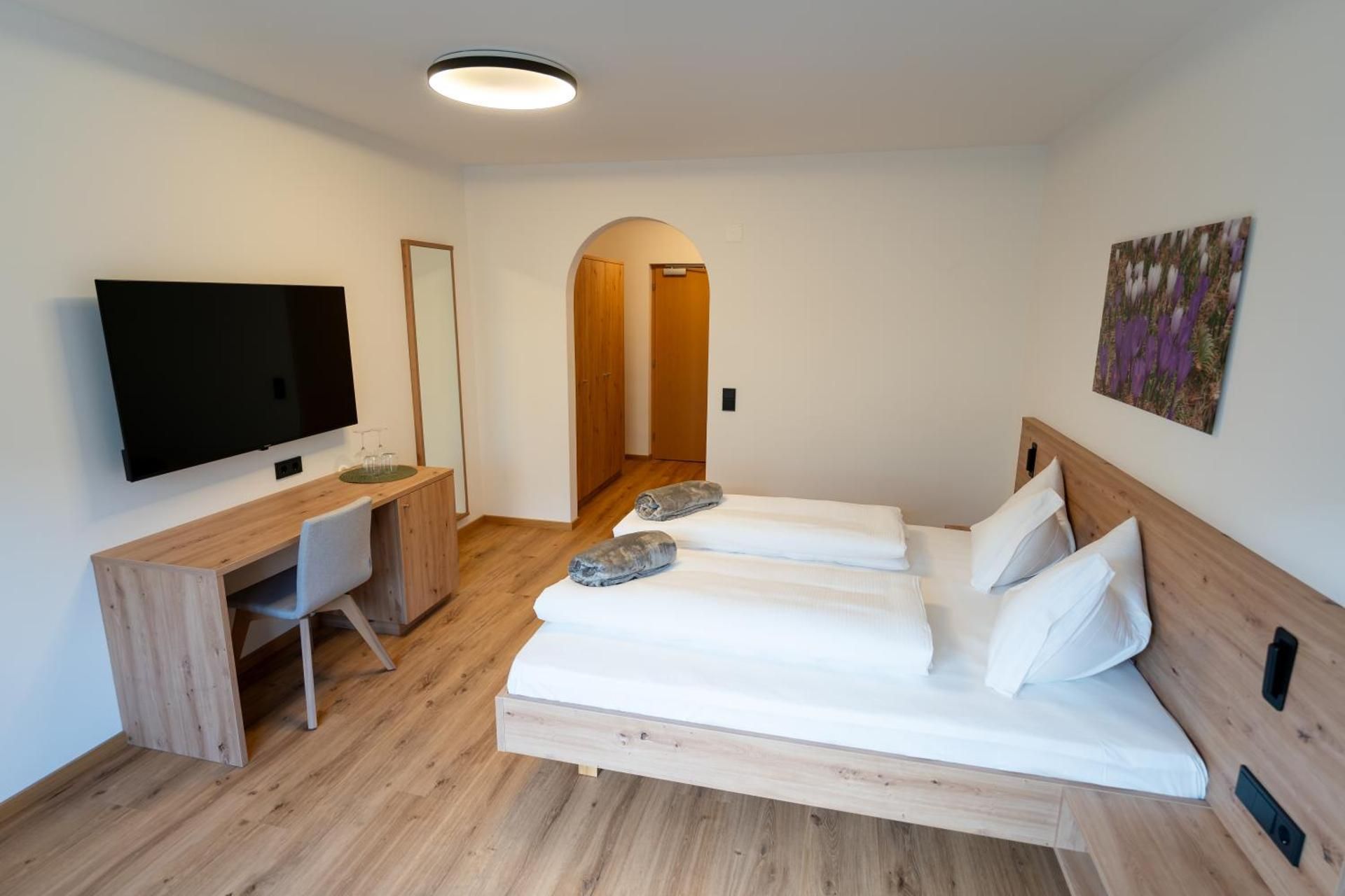 Double Room with Mountain View