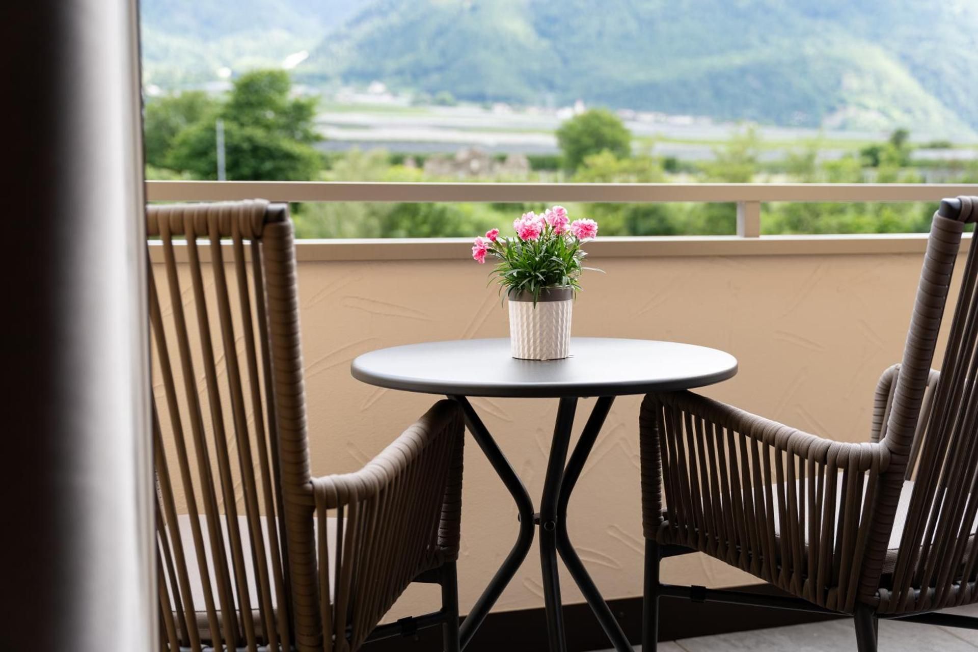 Triple Room with Mountain View