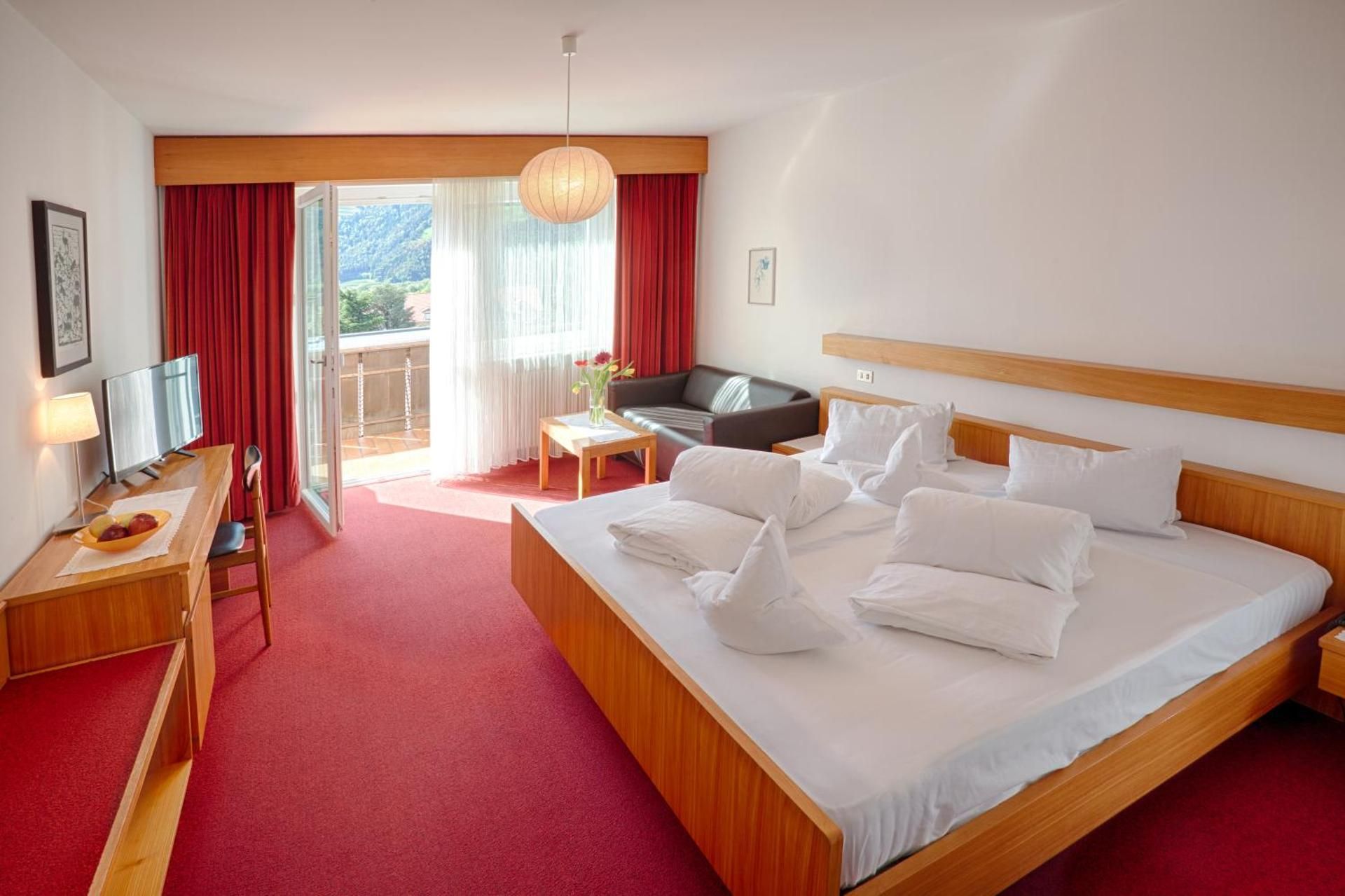 Classic Double Room with Balcony