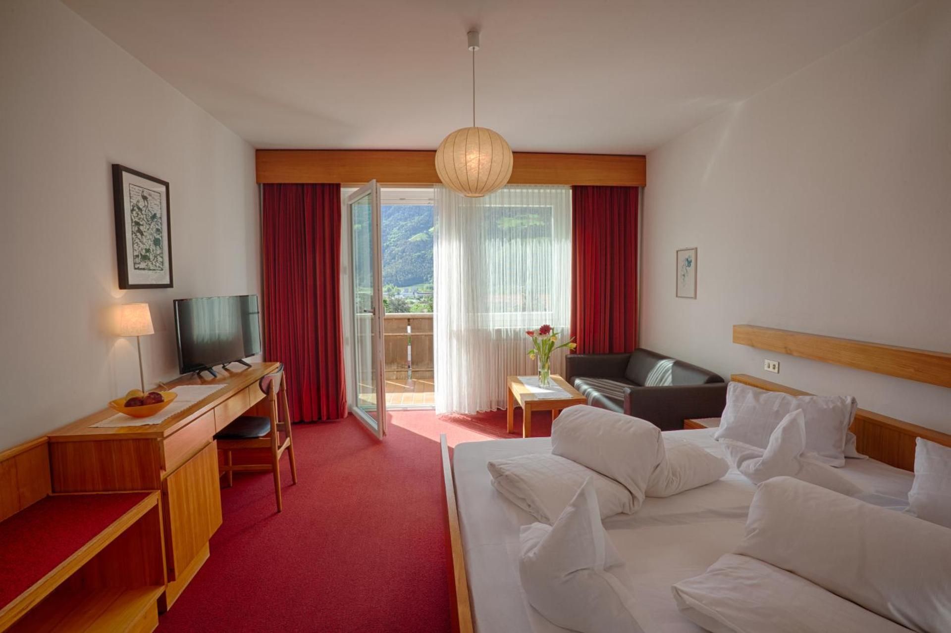 Classic Double Room with Balcony