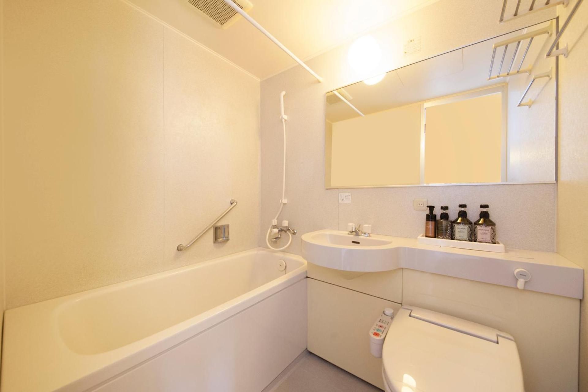 Double Room with Small Double Bed - Smoking