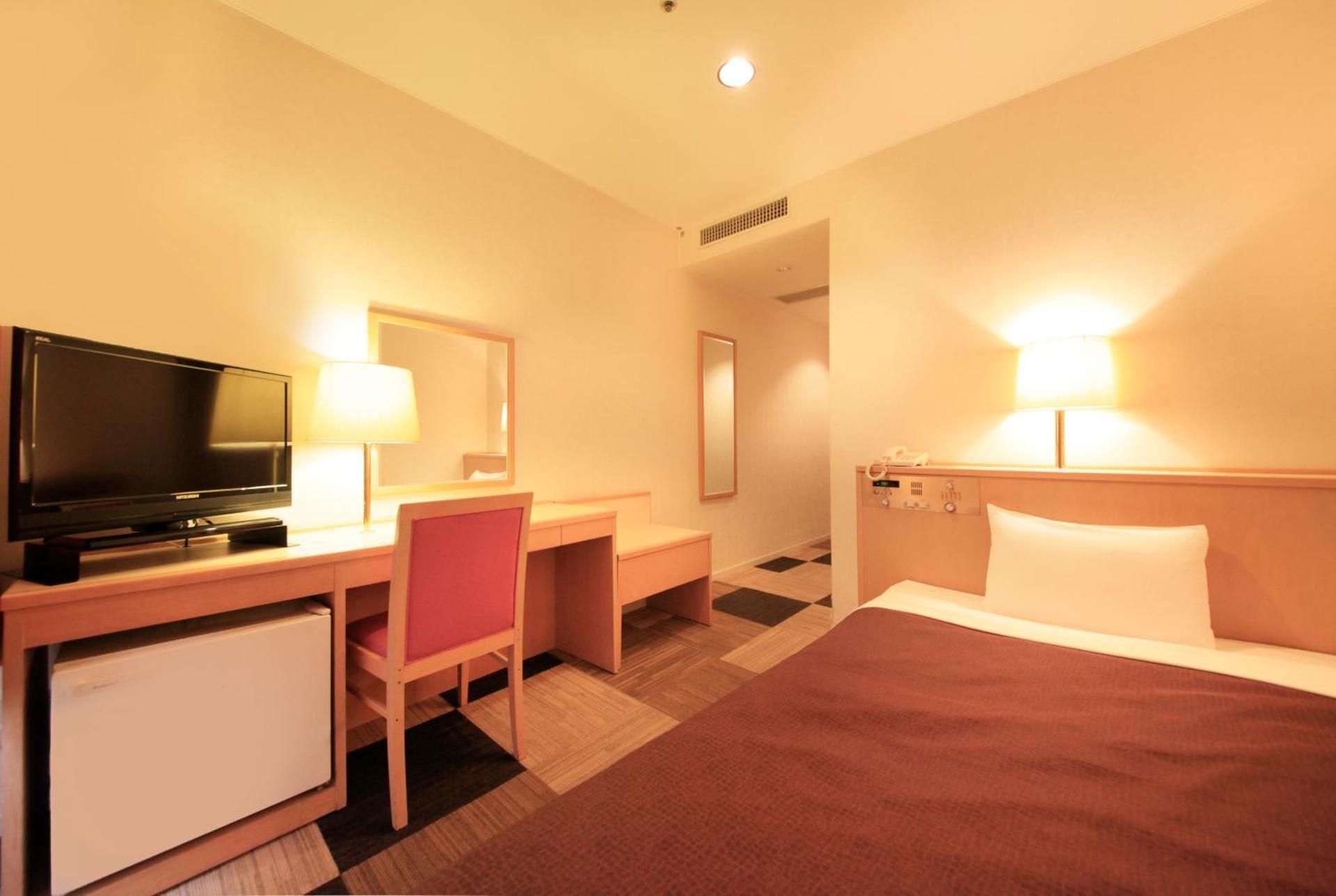 Double Room with Small Double Bed - Smoking