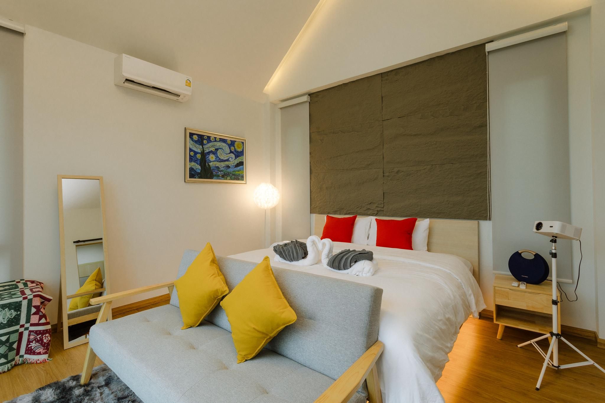  Grand One Bedroom, Forest View Villa with Private Pool 