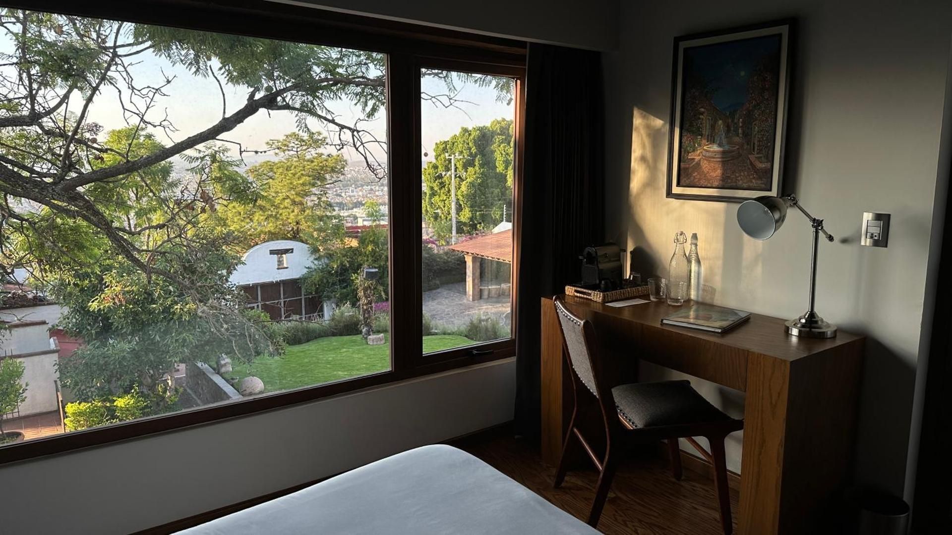 Superior Twin Room with City View