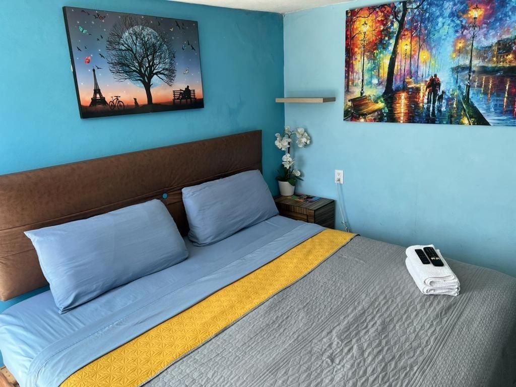 Triple Room with Private Bathroom