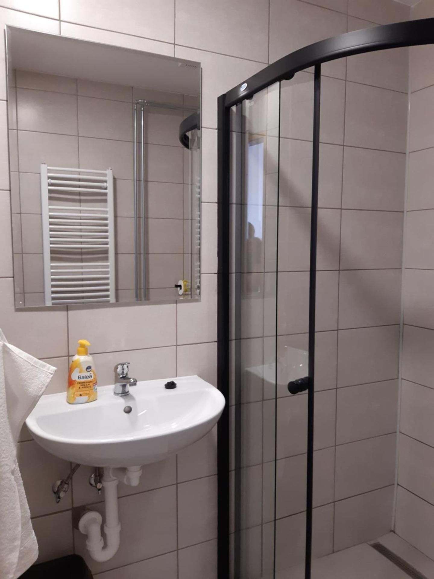 Single Room With Private Bathroom