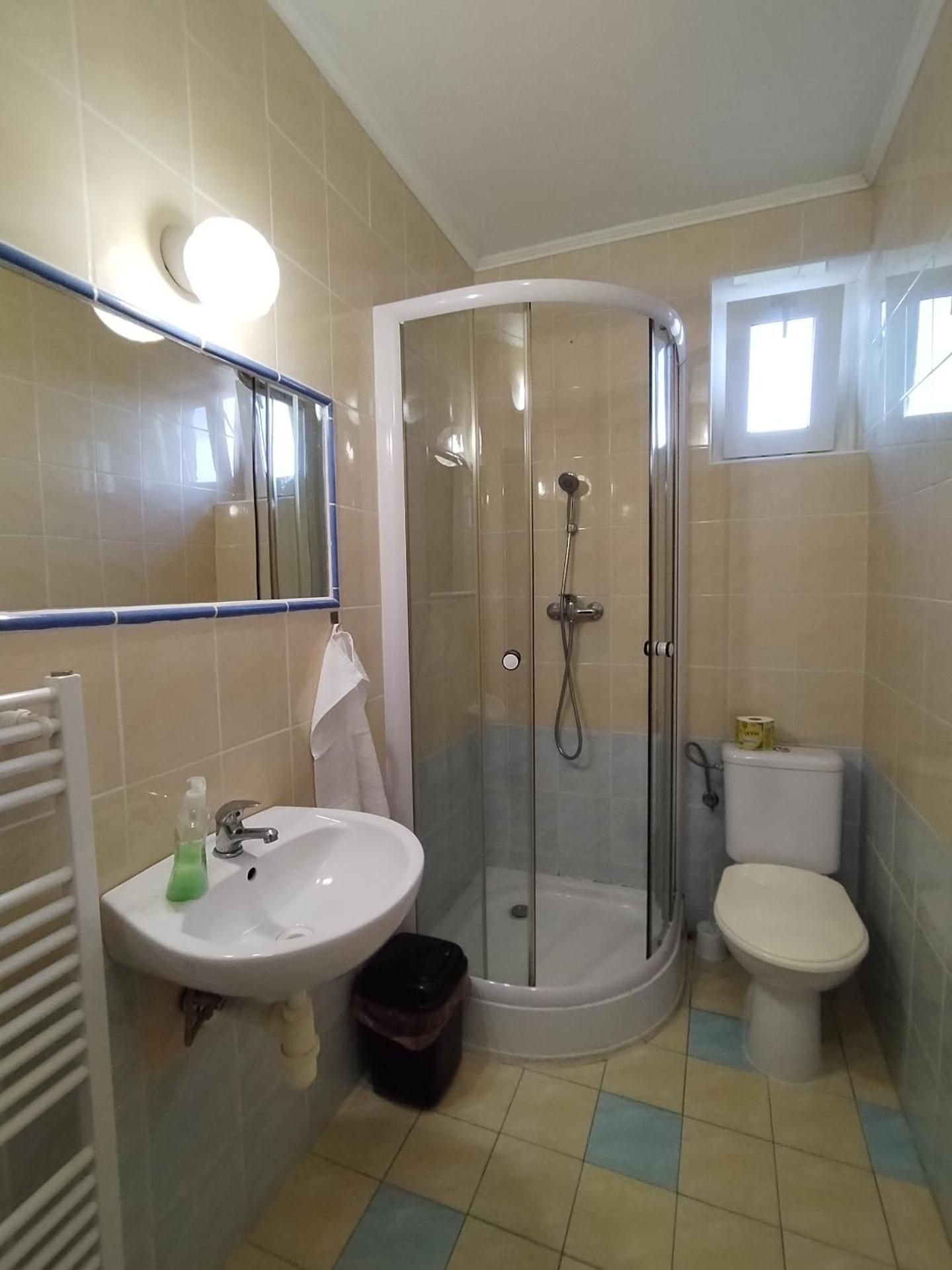 Twin Room with Bathroom