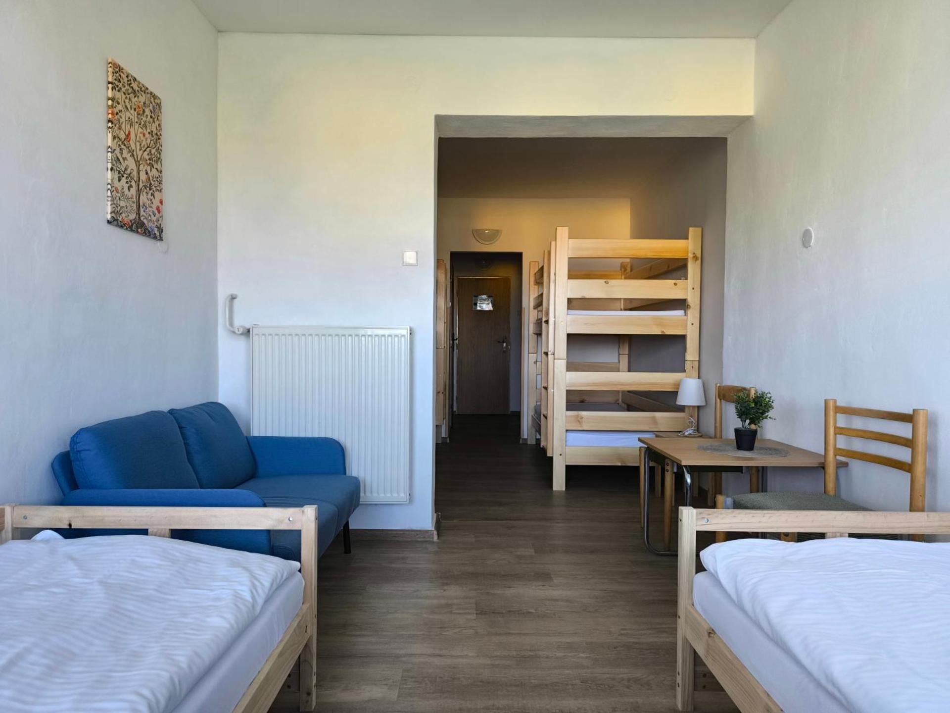 6-Bed Mixed Dormitory Room