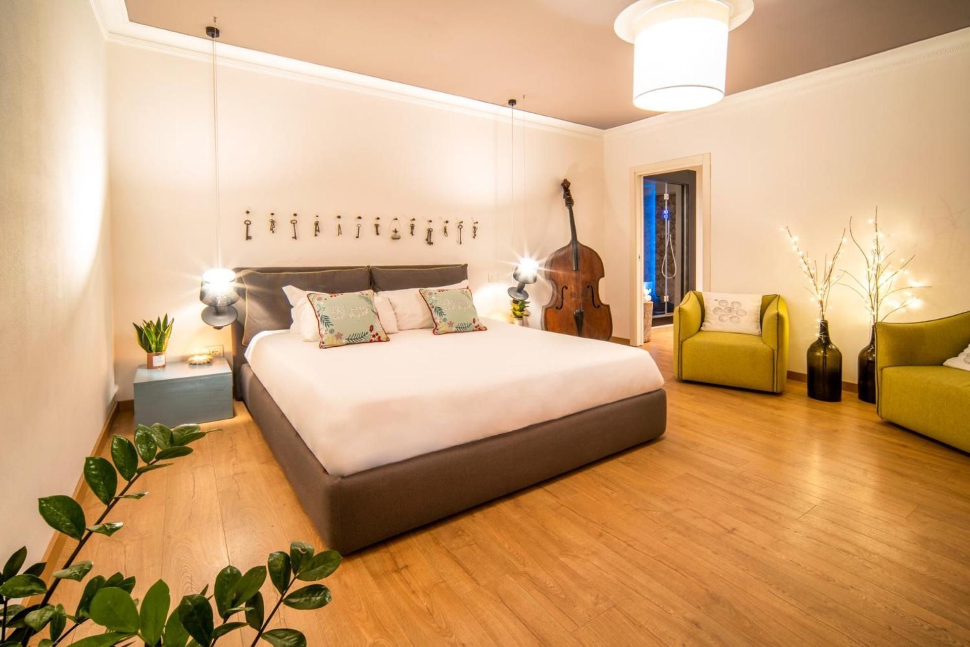 Suite with Garden View