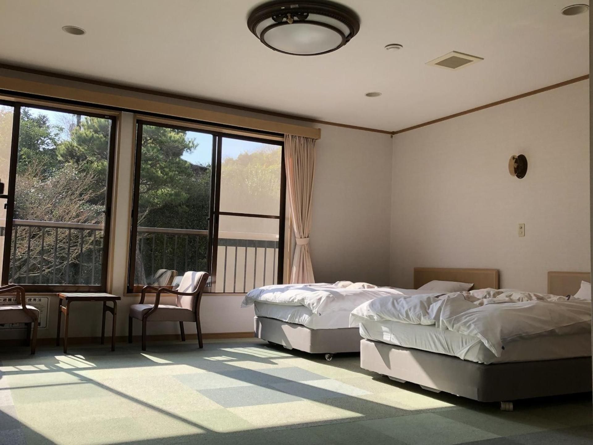 Standard Twin Room with Garden View