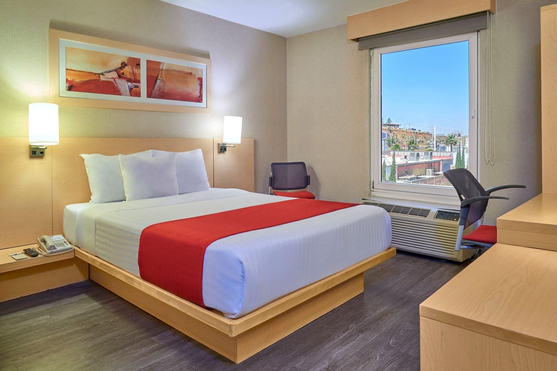 City Express by Marriott Torreón Guest room, 1 Queen 2