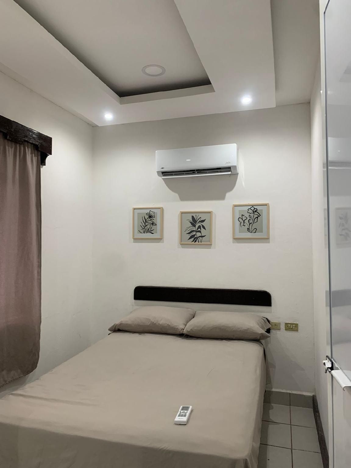 2-Bedroom Apartment for 4 Adults