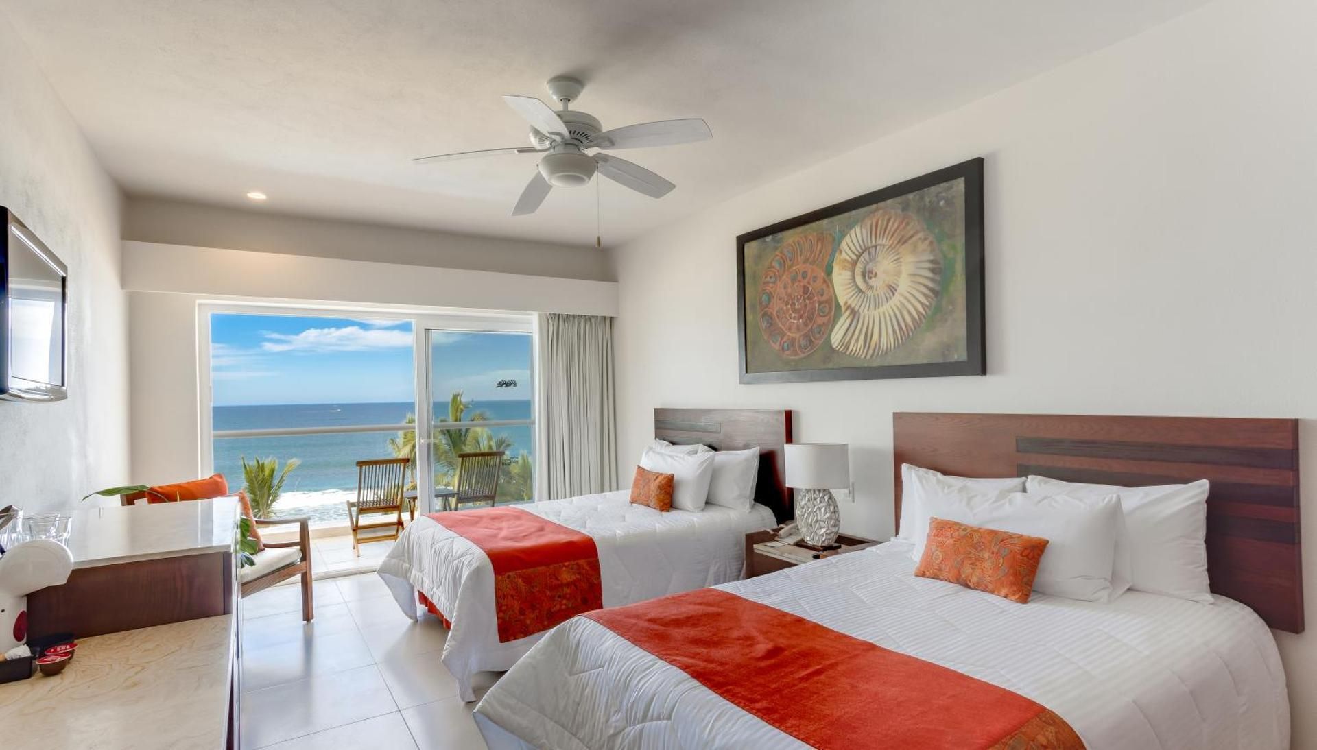Resort Grand Double Room with Two Double Beds and Balcony or Terrace