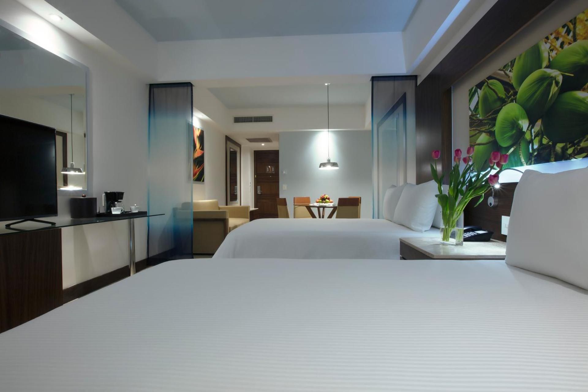 Altitude Club Swim Out Junior Suite with Double Bed